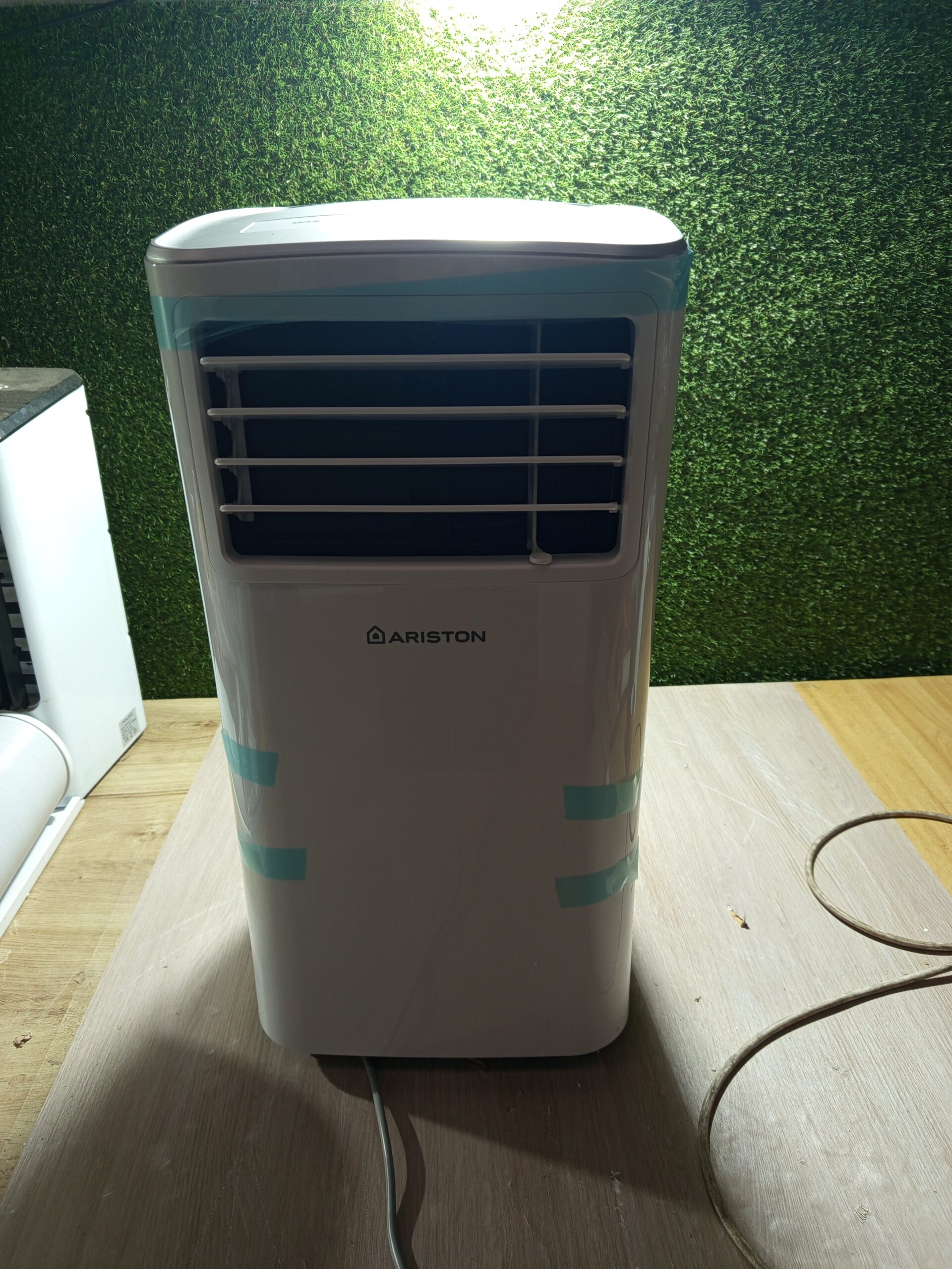 Ariston MOBIS 8 UK - Aire acondicionado portátil, 8000 BTU, clase energética A - Imagen 4