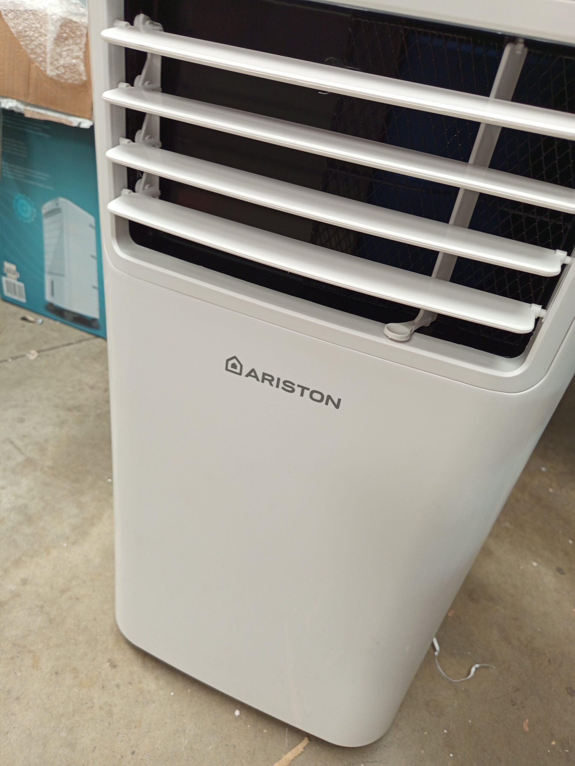 Ariston, Mobis 9 - Pinguino Aire Acondicionado - Imagen 6