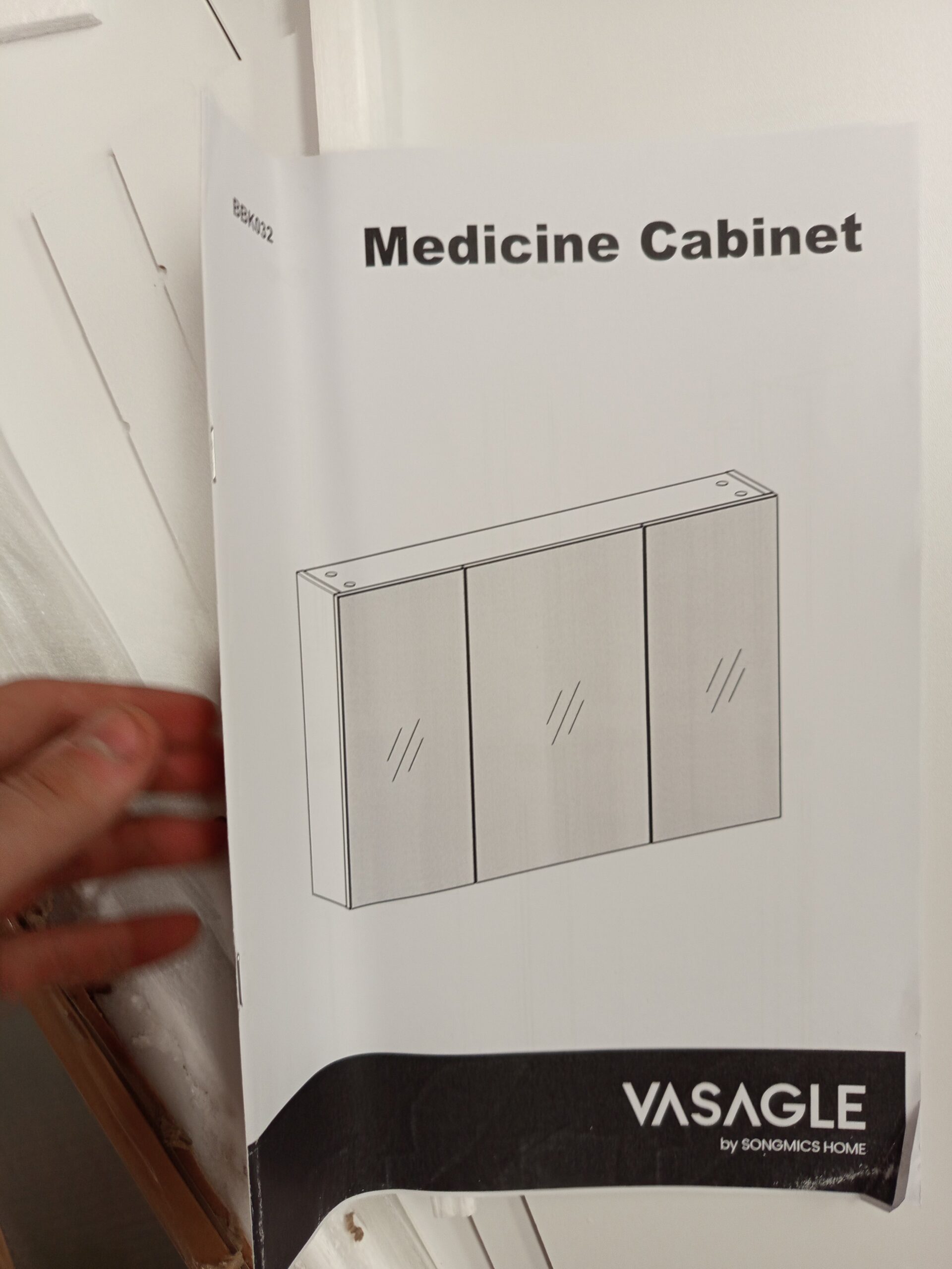 VASAGLE Kailyn Colección - Armario de Pared BBK032W01 - Imagen 6