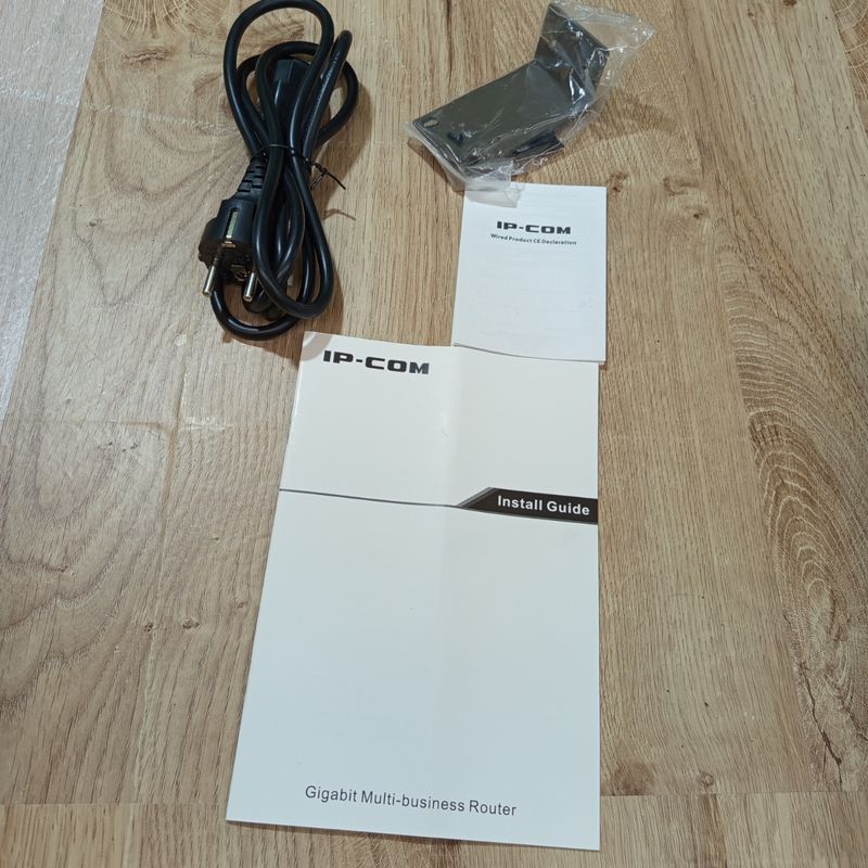 Router Enrutador - Gigabit SE3100 - IP-COM. - Imagen 3