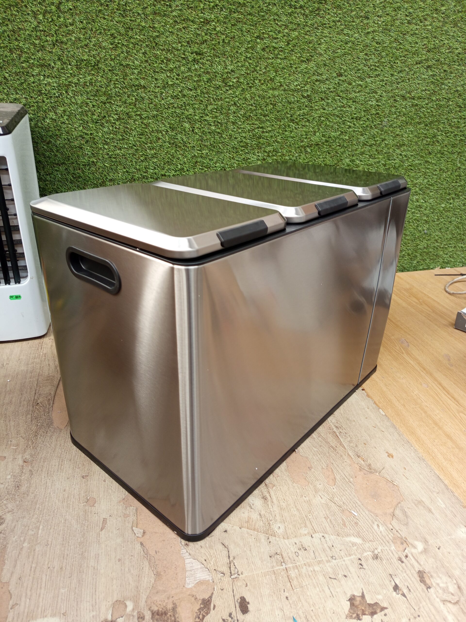 Cubo de basura SONGMICS LTB740E45. - Imagen 9