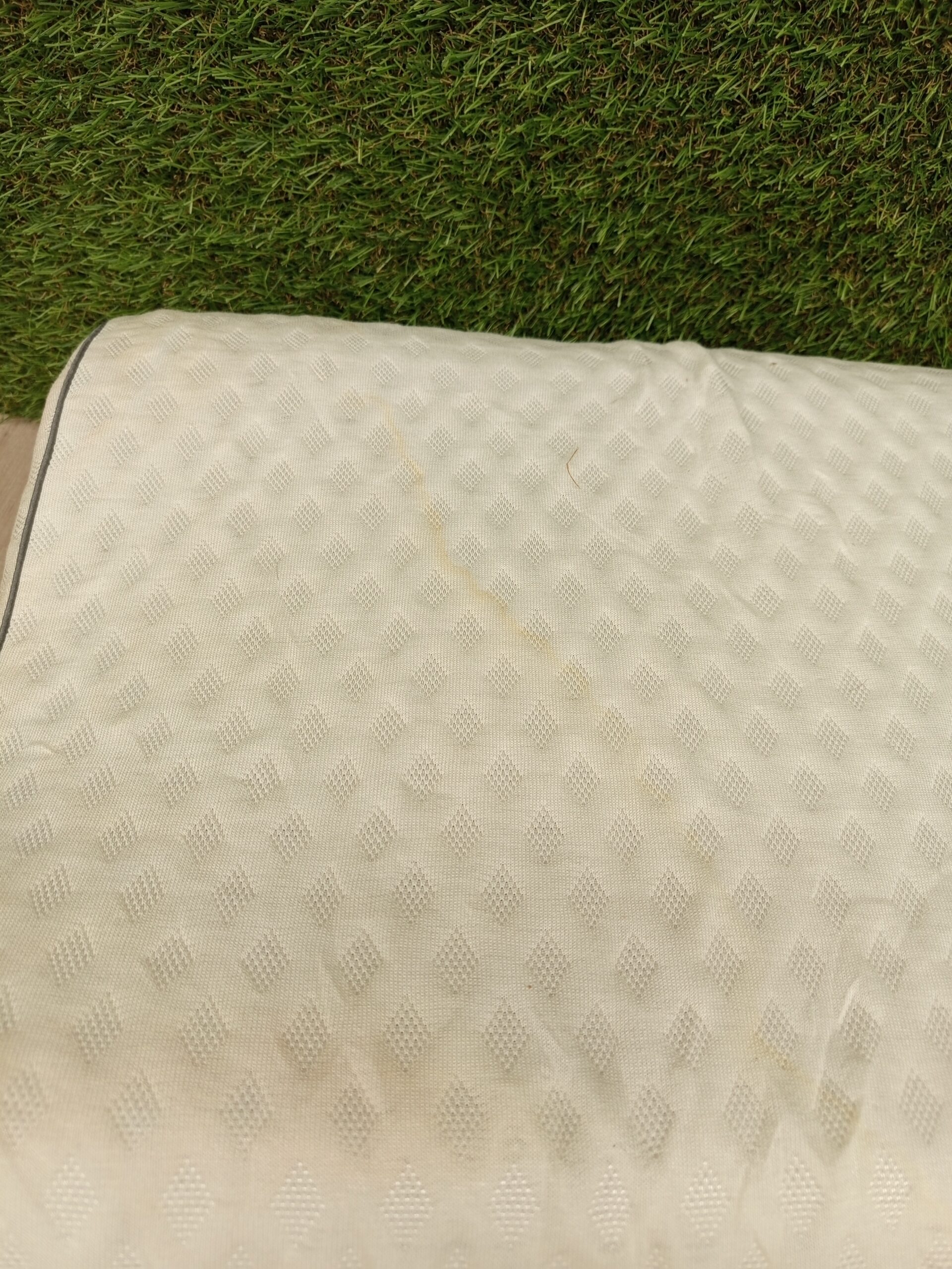 Almohada cervical - 63,5 x 40,64 x 0,1 cm - Linenspa - Imagen 4