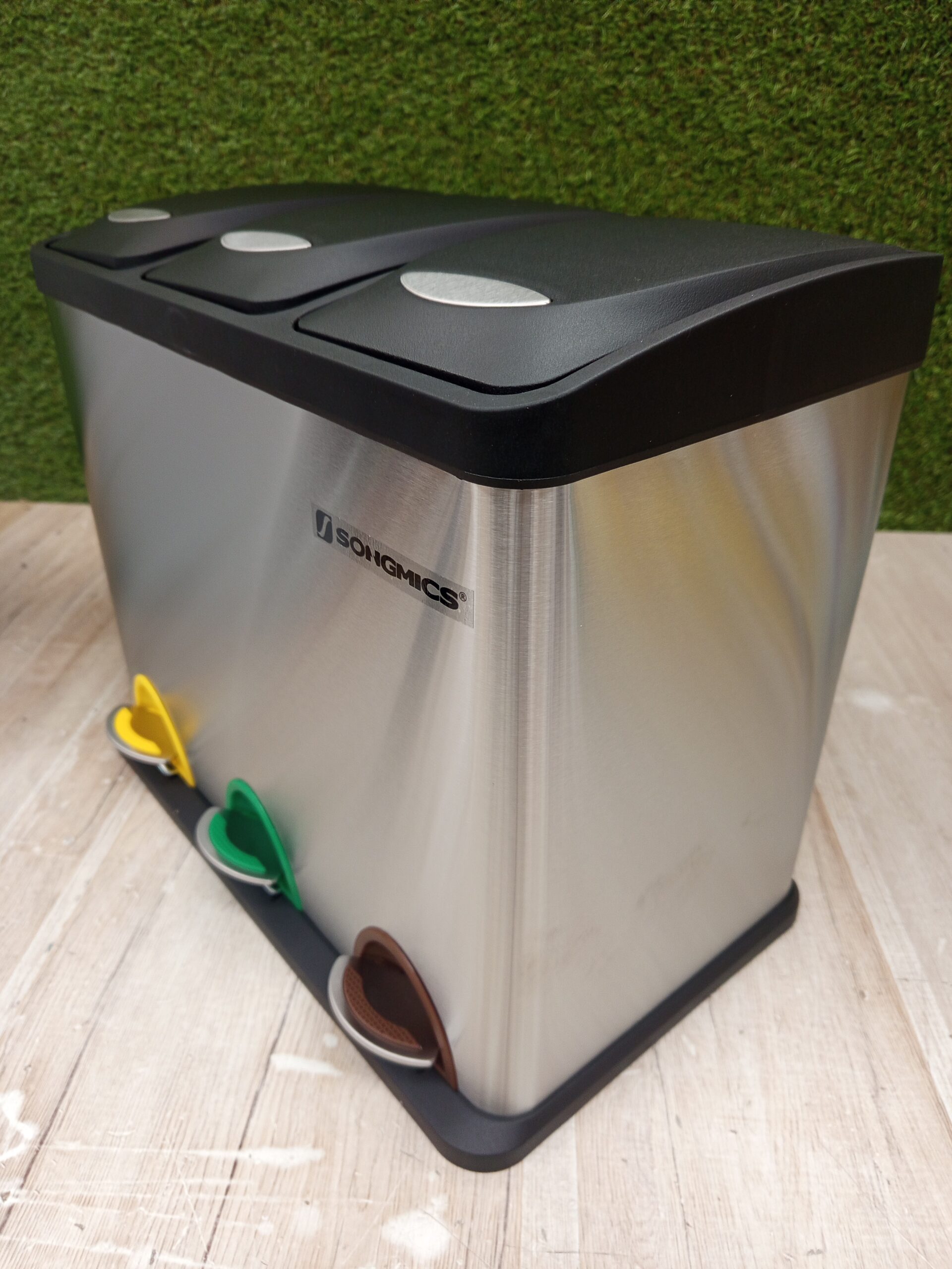 Cubo de Basura de Cocina Basurero Clasificador Papelera 3 x 8 L SONGMICS LTB24L - Imagen 4