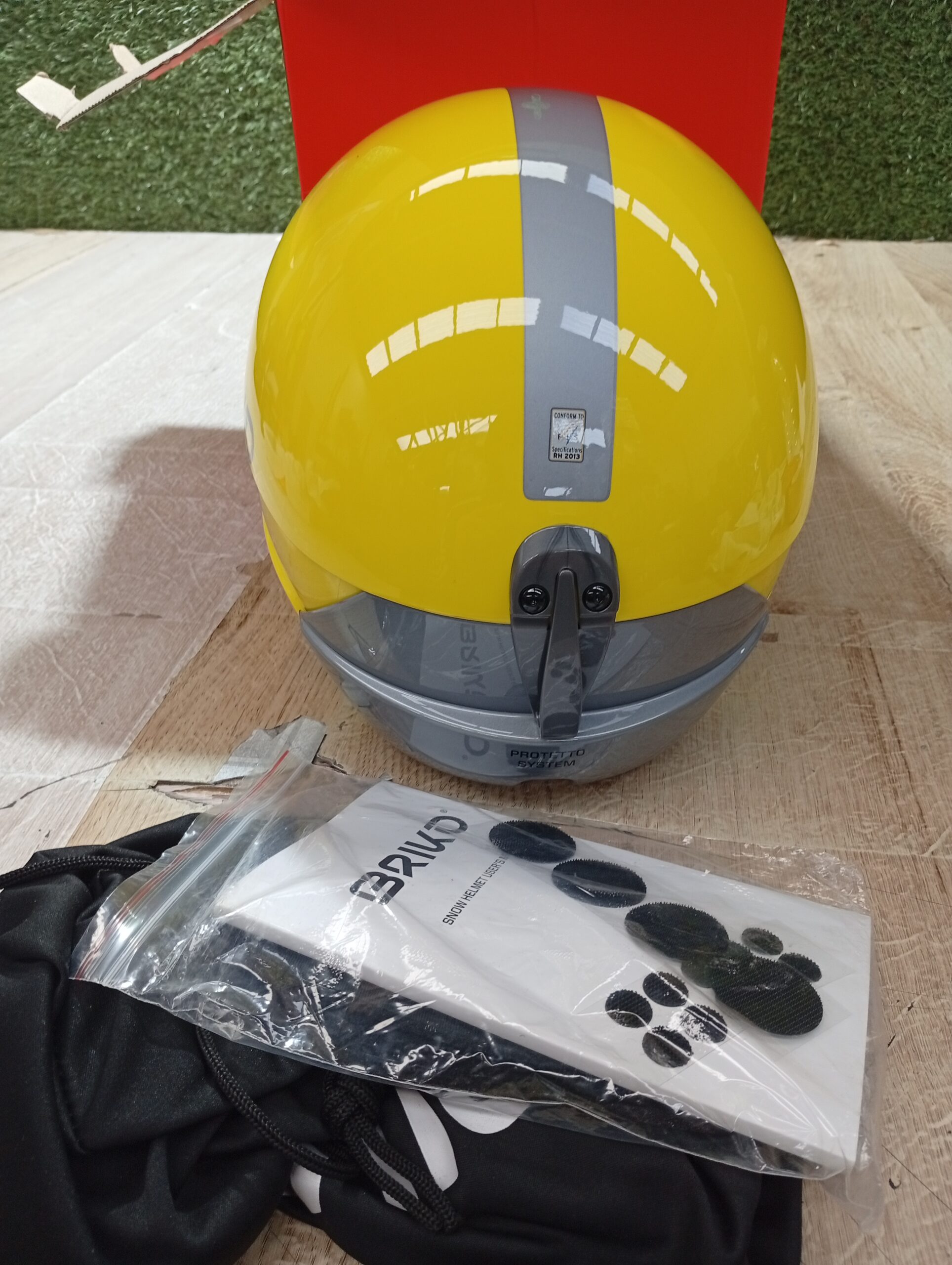 Casco - Vulcano Fis 6.8 M (52-58) - Briko - Imagen 4