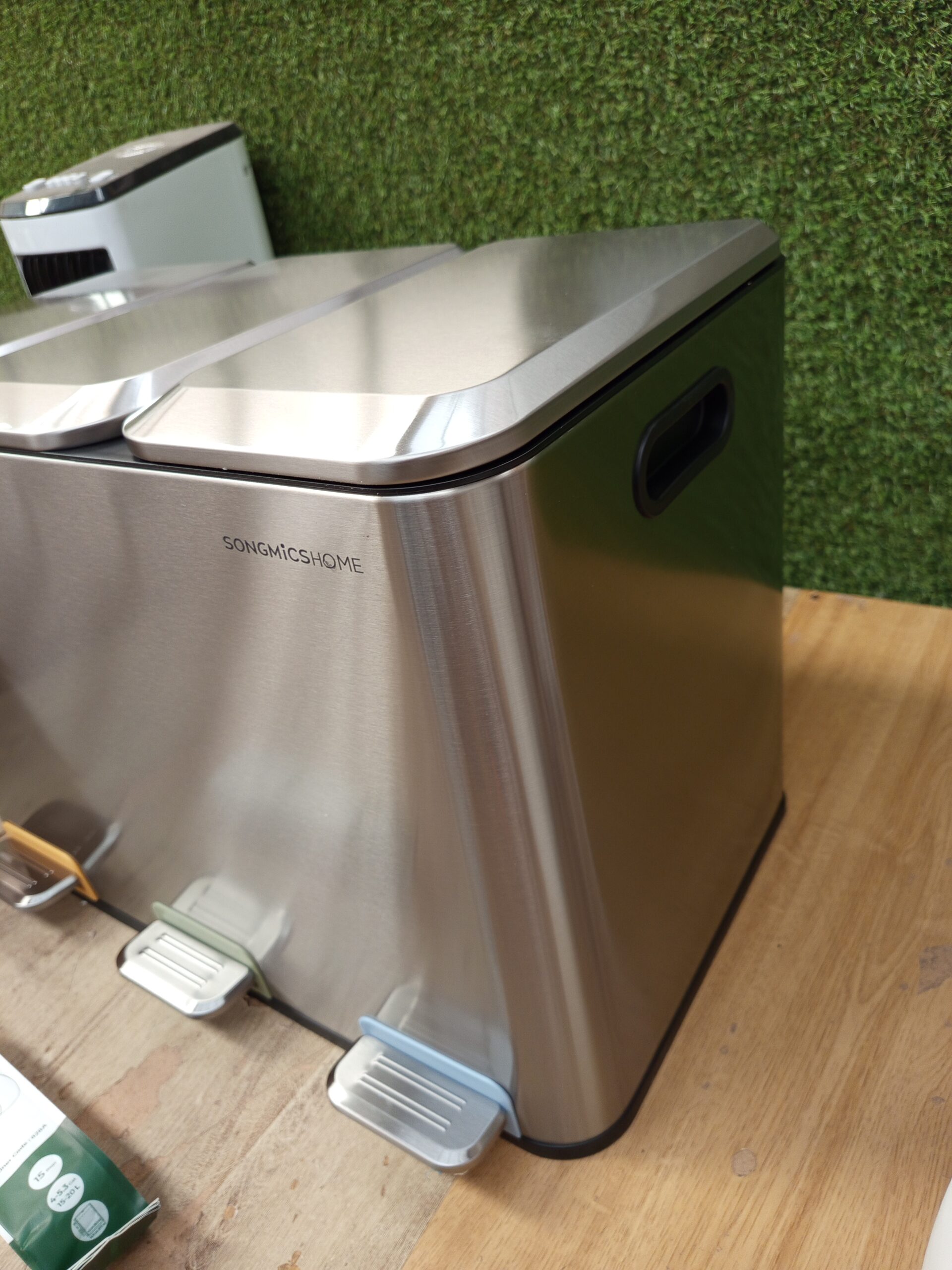 Cubo de basura SONGMICS LTB740E45. - Imagen 4