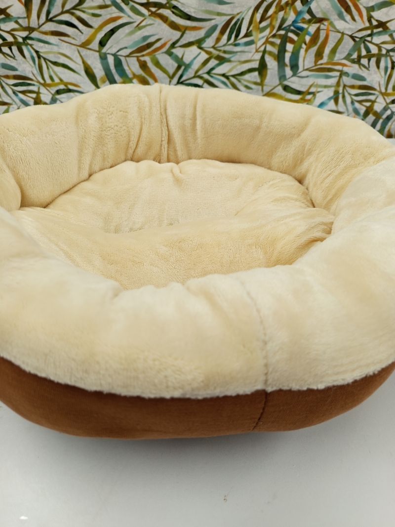 Cama redonda Mascotas Amazon Basics - Imagen 4