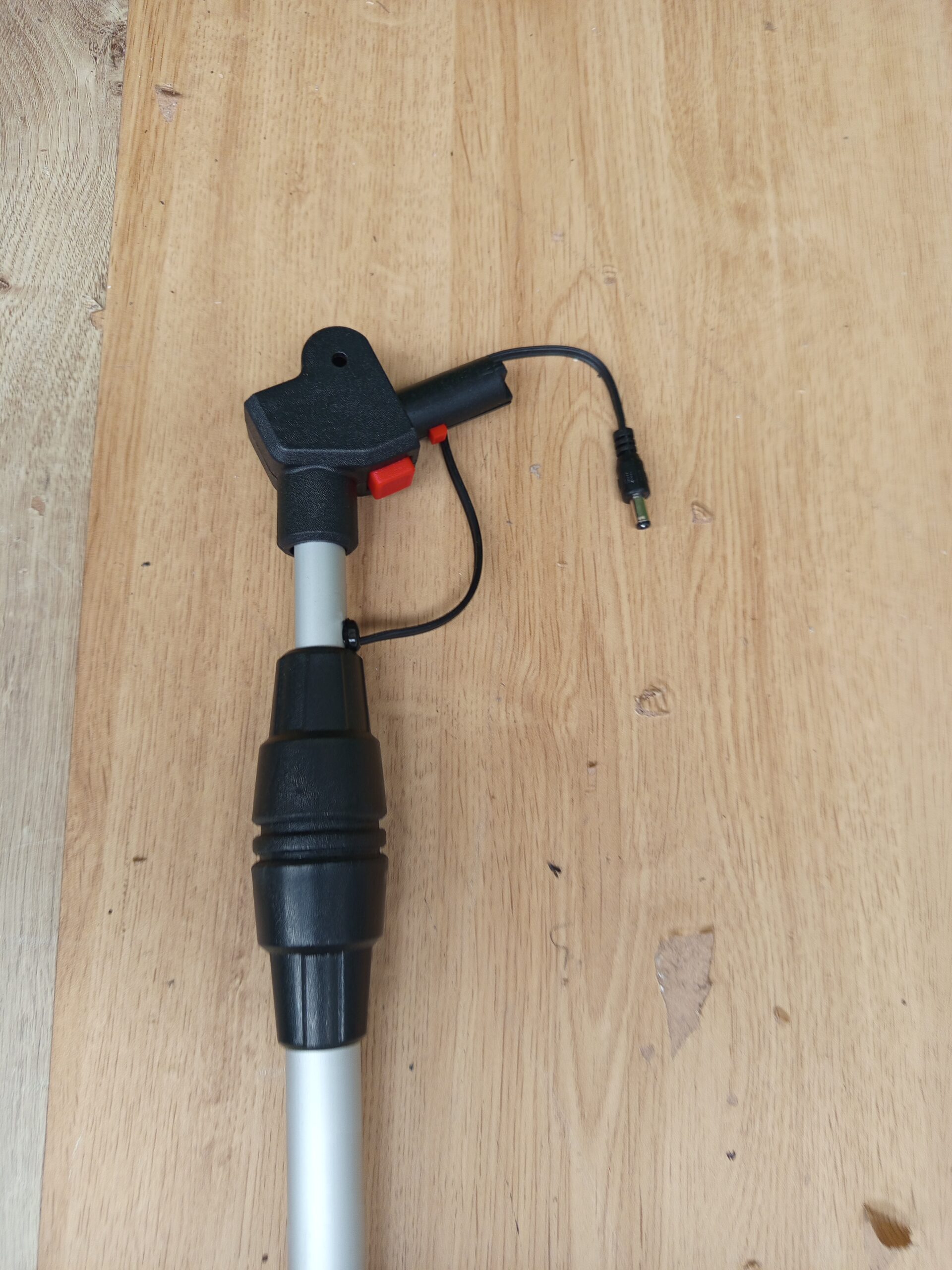 Einhell GE-CG 12 Li WT -Tijeras Inalámbricas para cortar hierba y podar arbustos, batería Ion de litio (12V/1.5Ah, peso: 0.8Kg. - Imagen 4