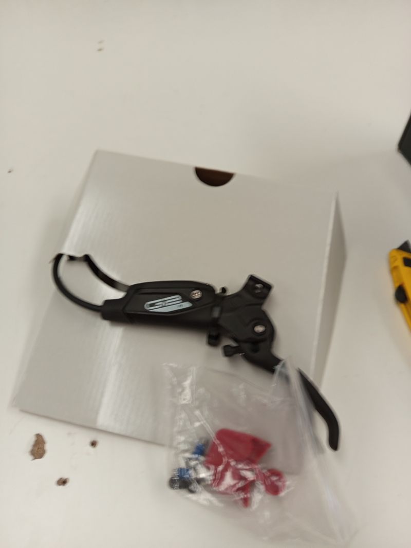 Freno Disco Delantero Sram G2 R Negro - Imagen 2