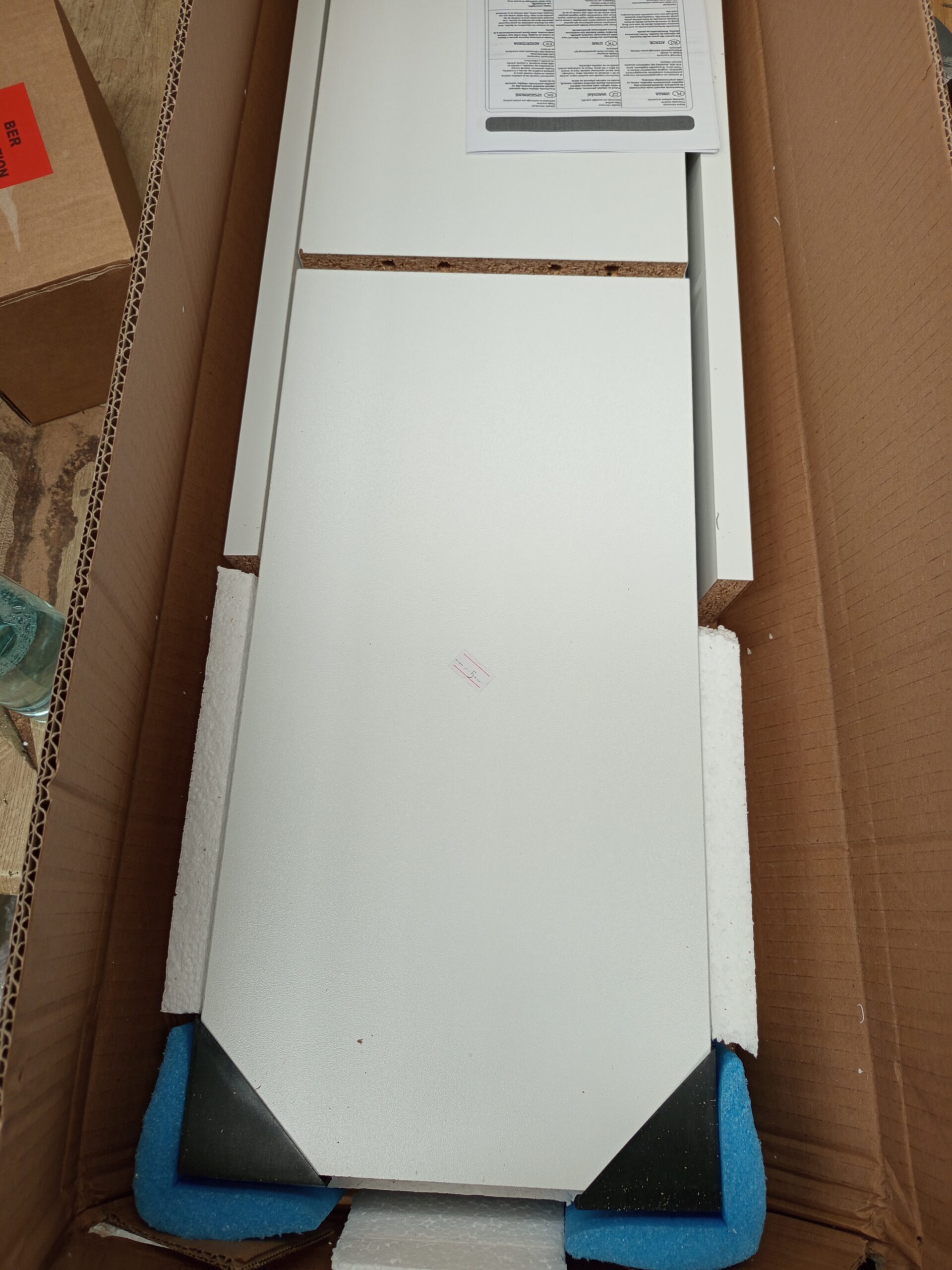 Separador de ambientes de madera. - Imagen 2