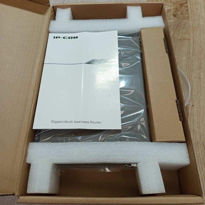 Router Enrutador - Gigabit SE3100 - IP-COM. - Imagen 2