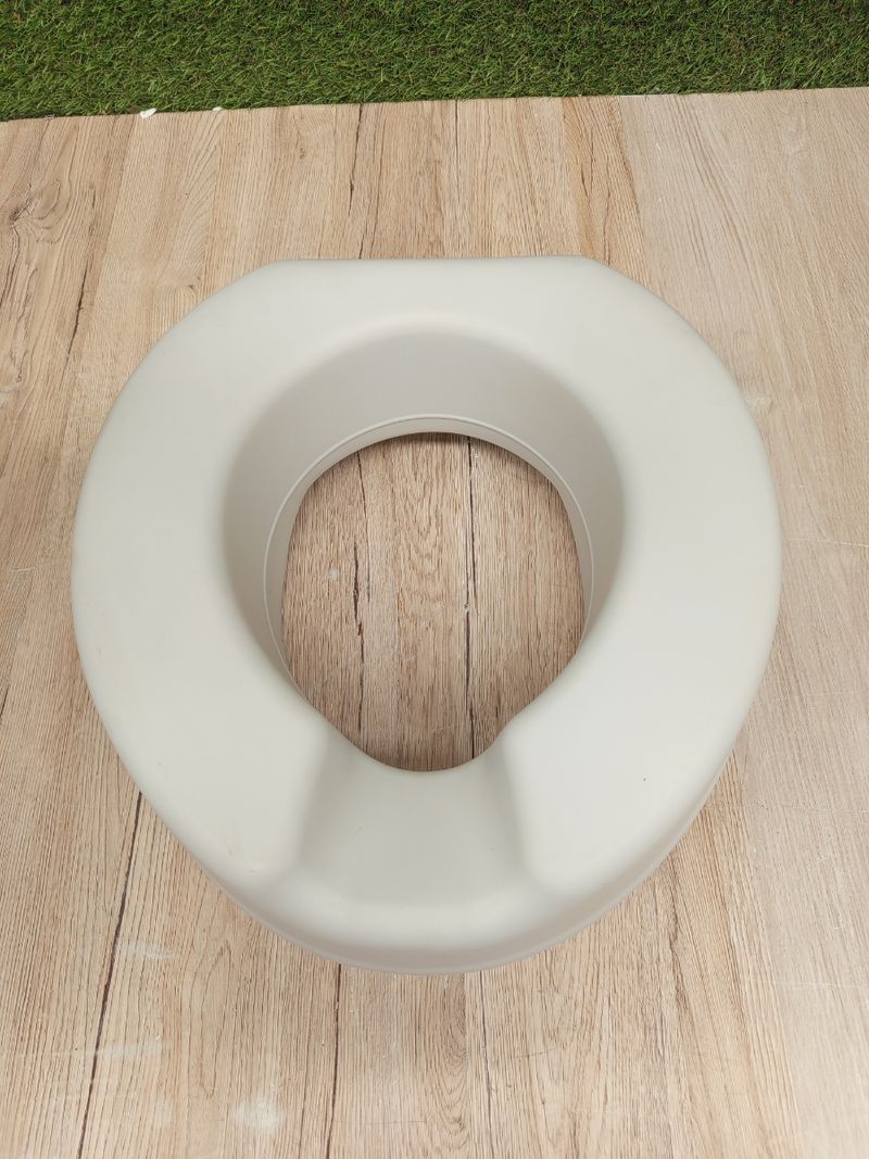Komfortabel - Asiento WC elevado 37cm - Imagen 5
