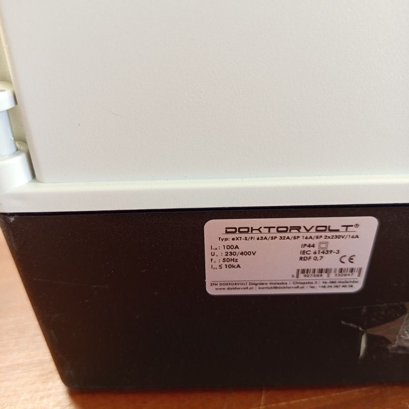 Caja de distribución exterior 6 módulos Doktorvolt - Imagen 8