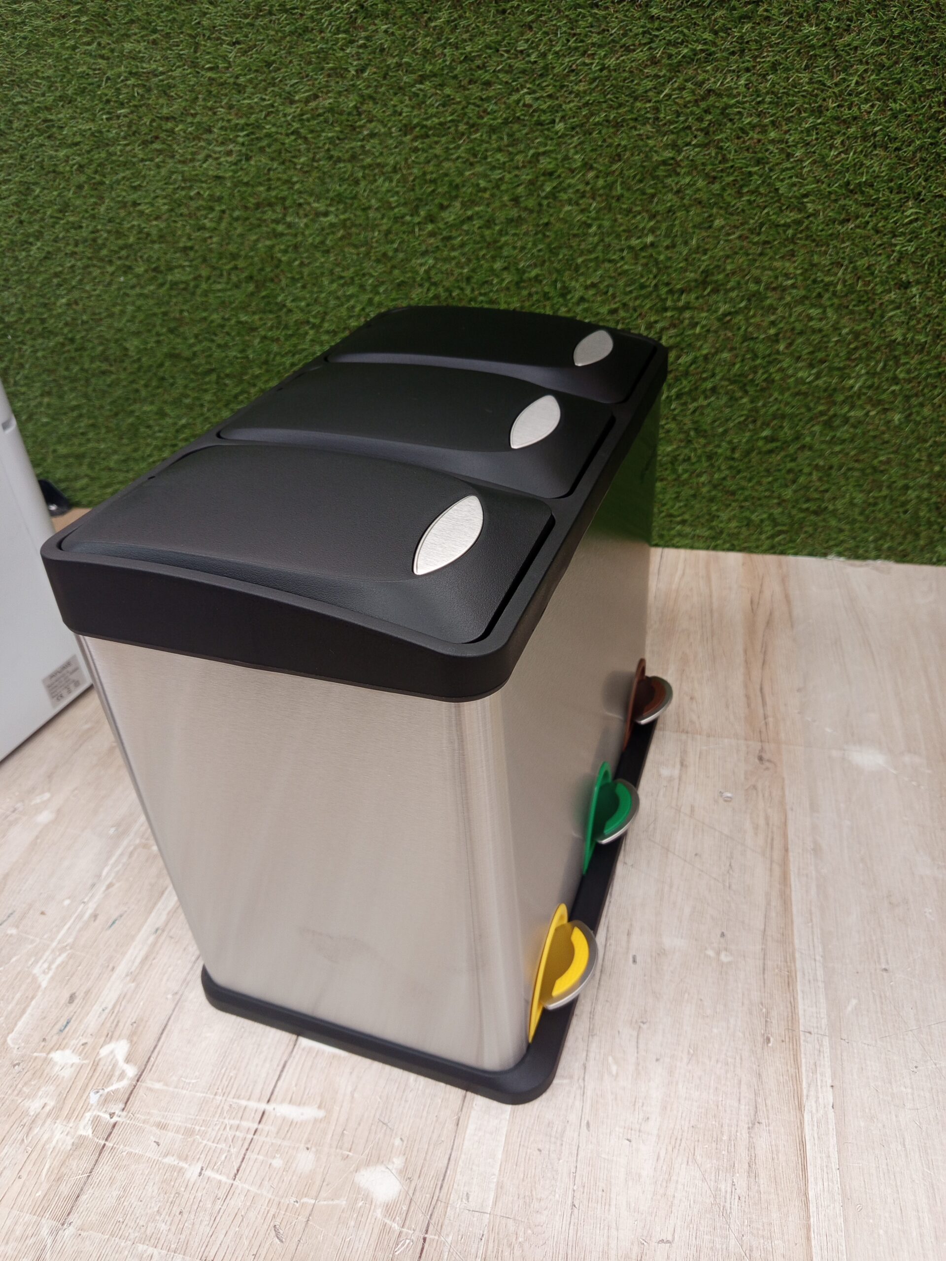 Cubo de Basura de Cocina Basurero Clasificador Papelera 3 x 8 L SONGMICS LTB24L - Imagen 6
