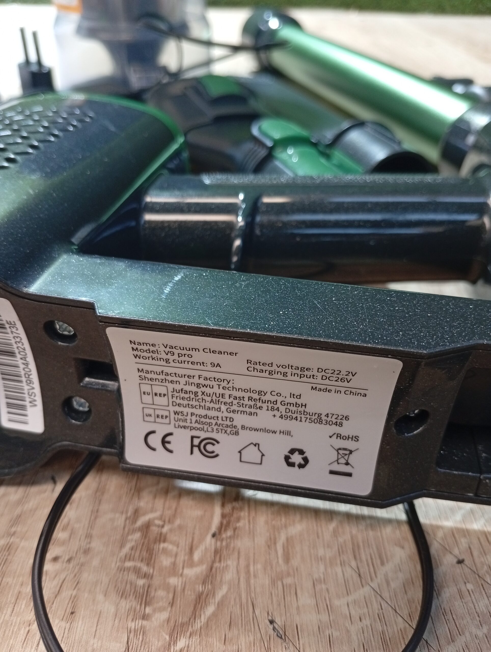 Aspiradora sin Cable - V9PRO - Vexilar - Imagen 6