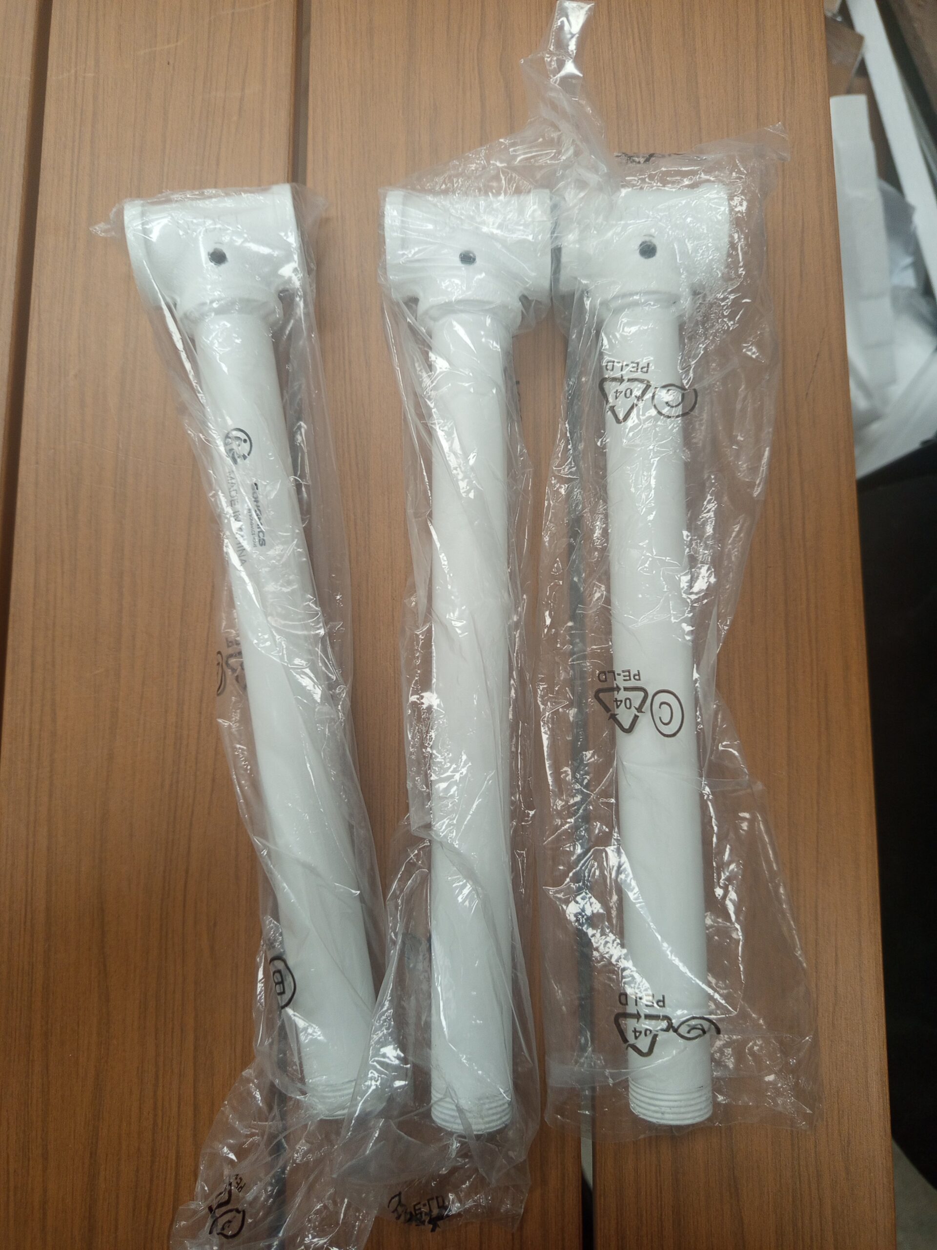 SONGMICS HSR104W01 Perchero de Pared, Colgador de Pared, Estilo Industrial. - Imagen 6