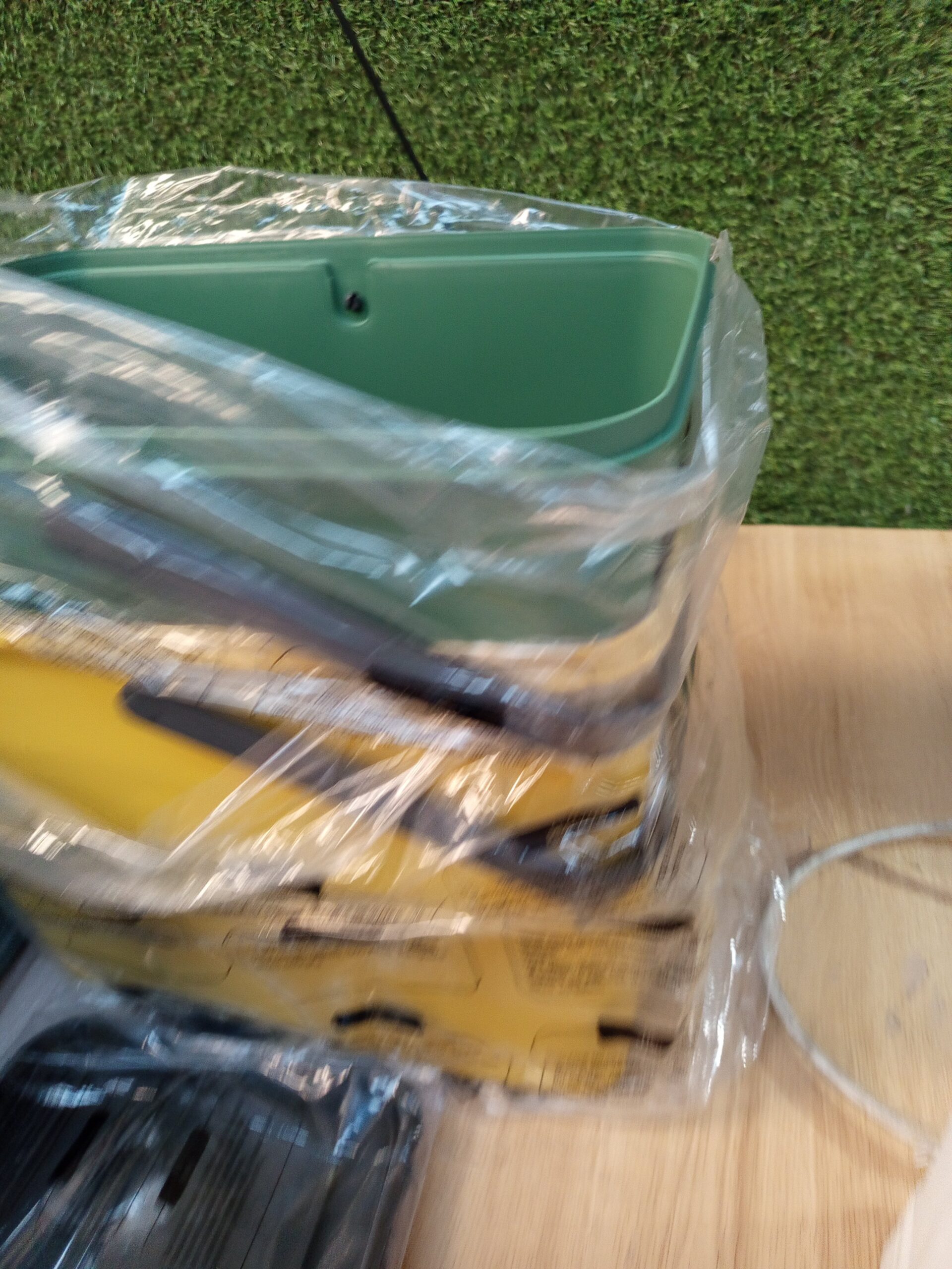 SONGMICS Cubo de Basura LTB760Q01 - Imagen 4