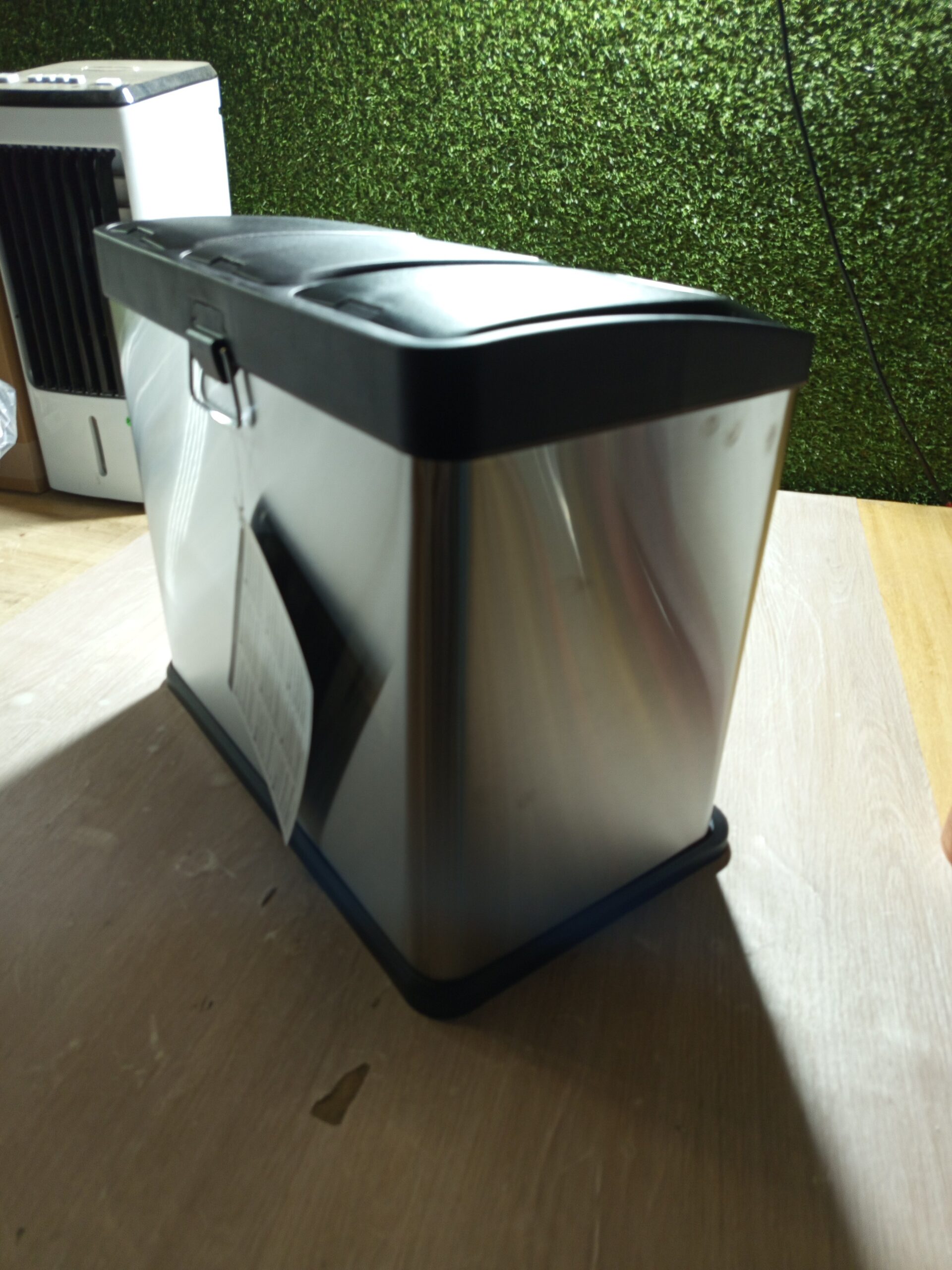 SONGMICS Cubo de Basura de Cocina LTB24L. - Imagen 6