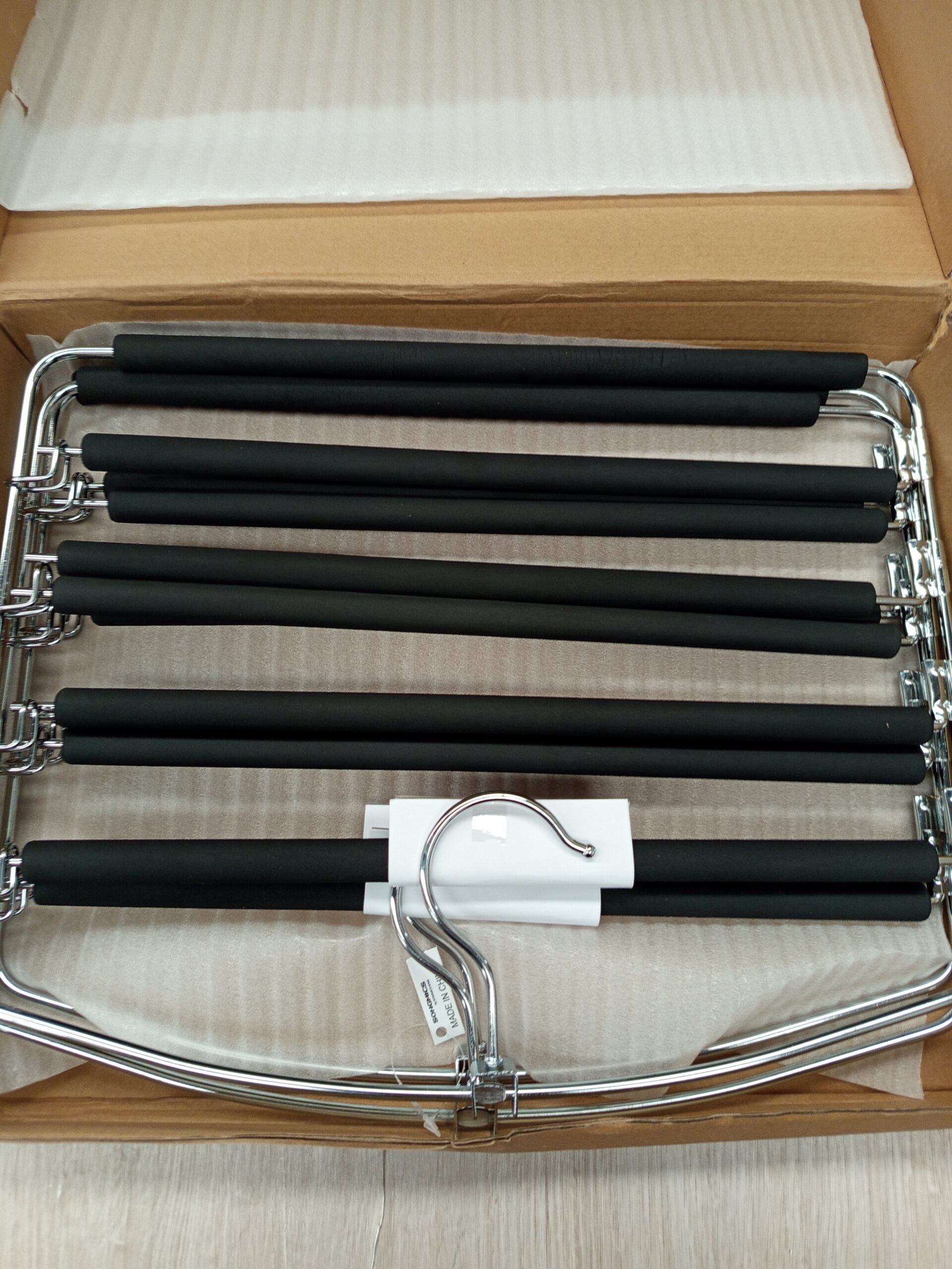 SONGMICS Perchas para Pantalones CRI041BK. - Imagen 5