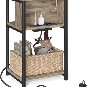VASAGLE LET375K01 MESA AUXILIAR CON ENCHUFE.