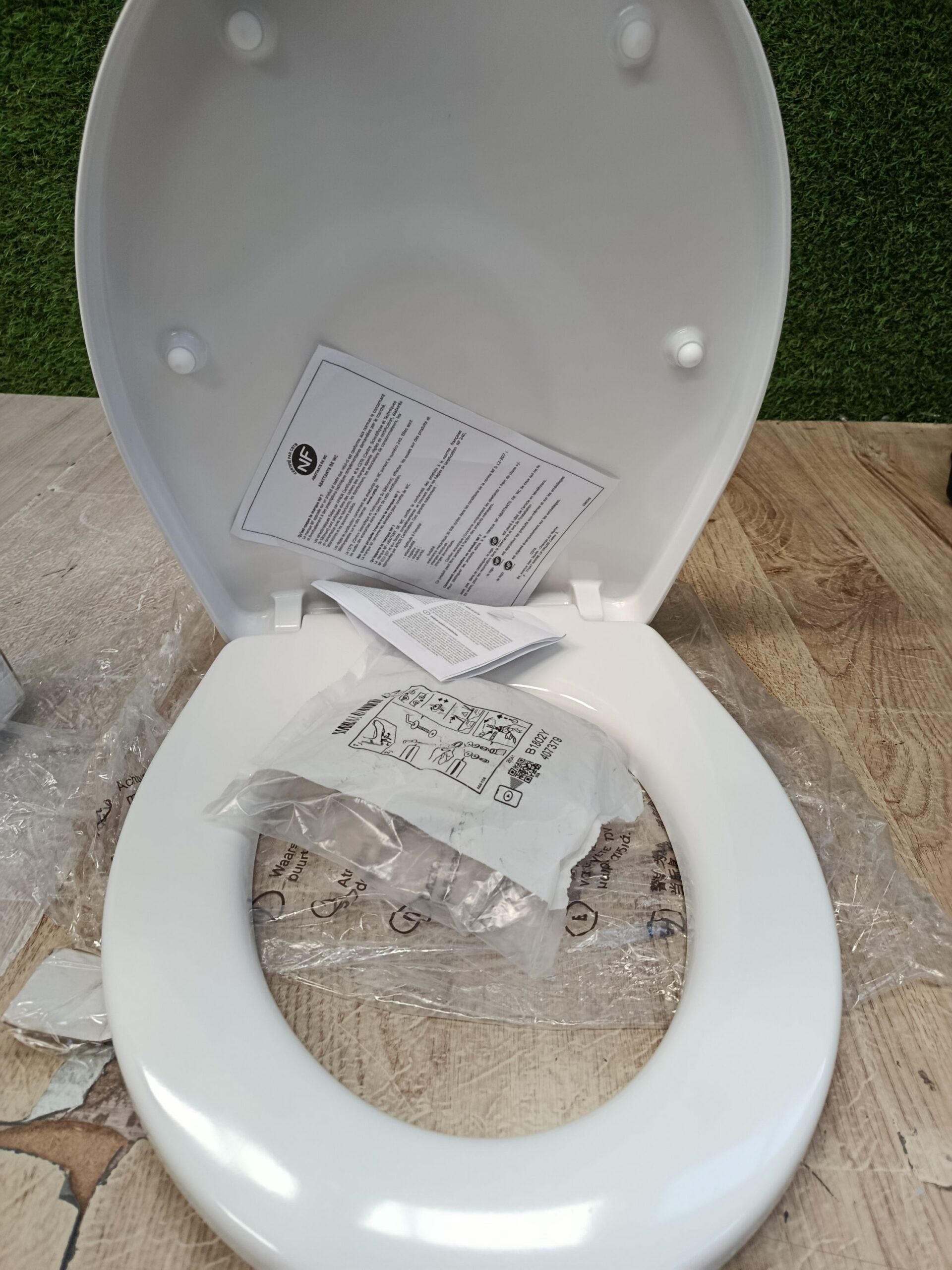 Tapa y asiento - E4267-00 - Jacob Delafon - Imagen 4
