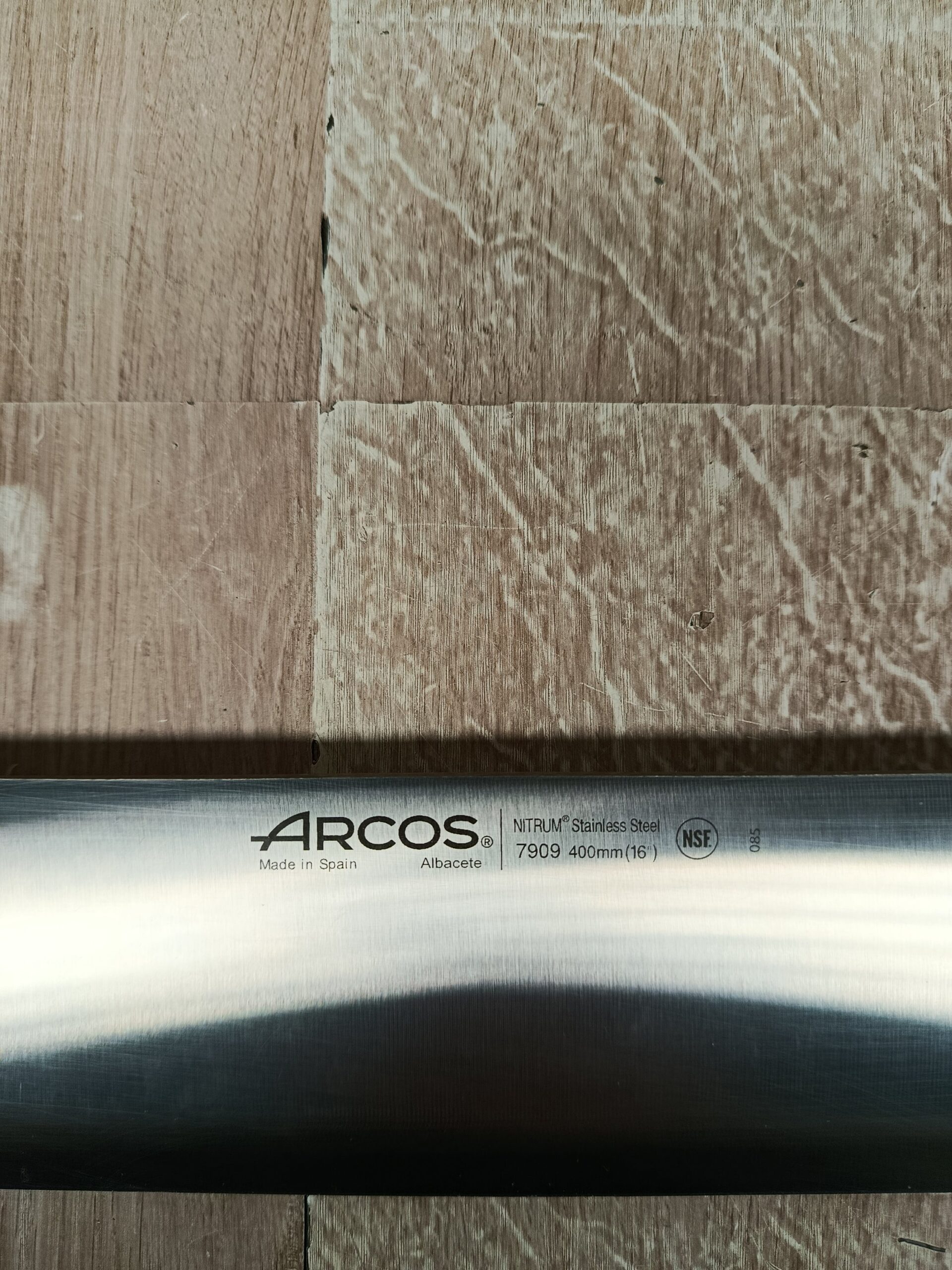 Cuchillo queso con Acero Inoxidable - 1150 gr. - Arcos. - Imagen 7