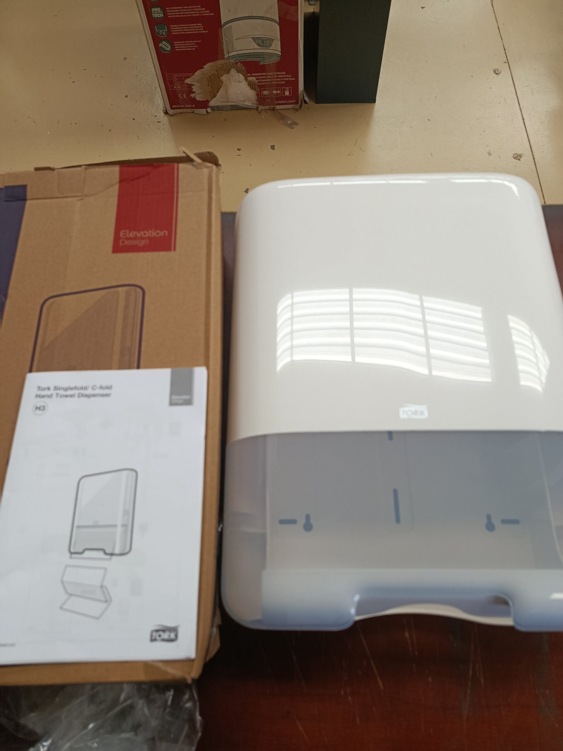 Dispensador de papel - H3 - Tork - Imagen 6
