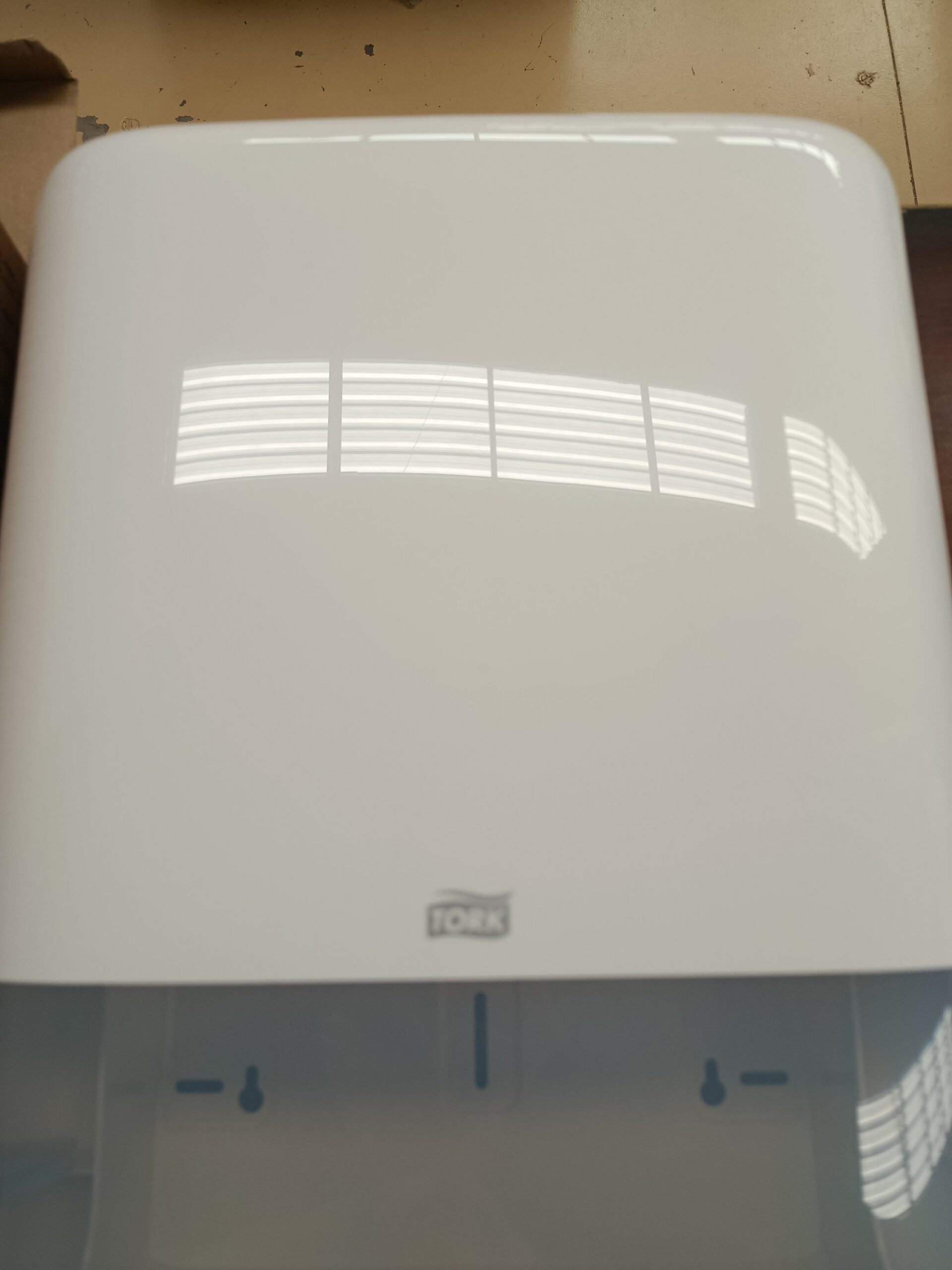 Dispensador de papel - H3 - Tork - Imagen 3