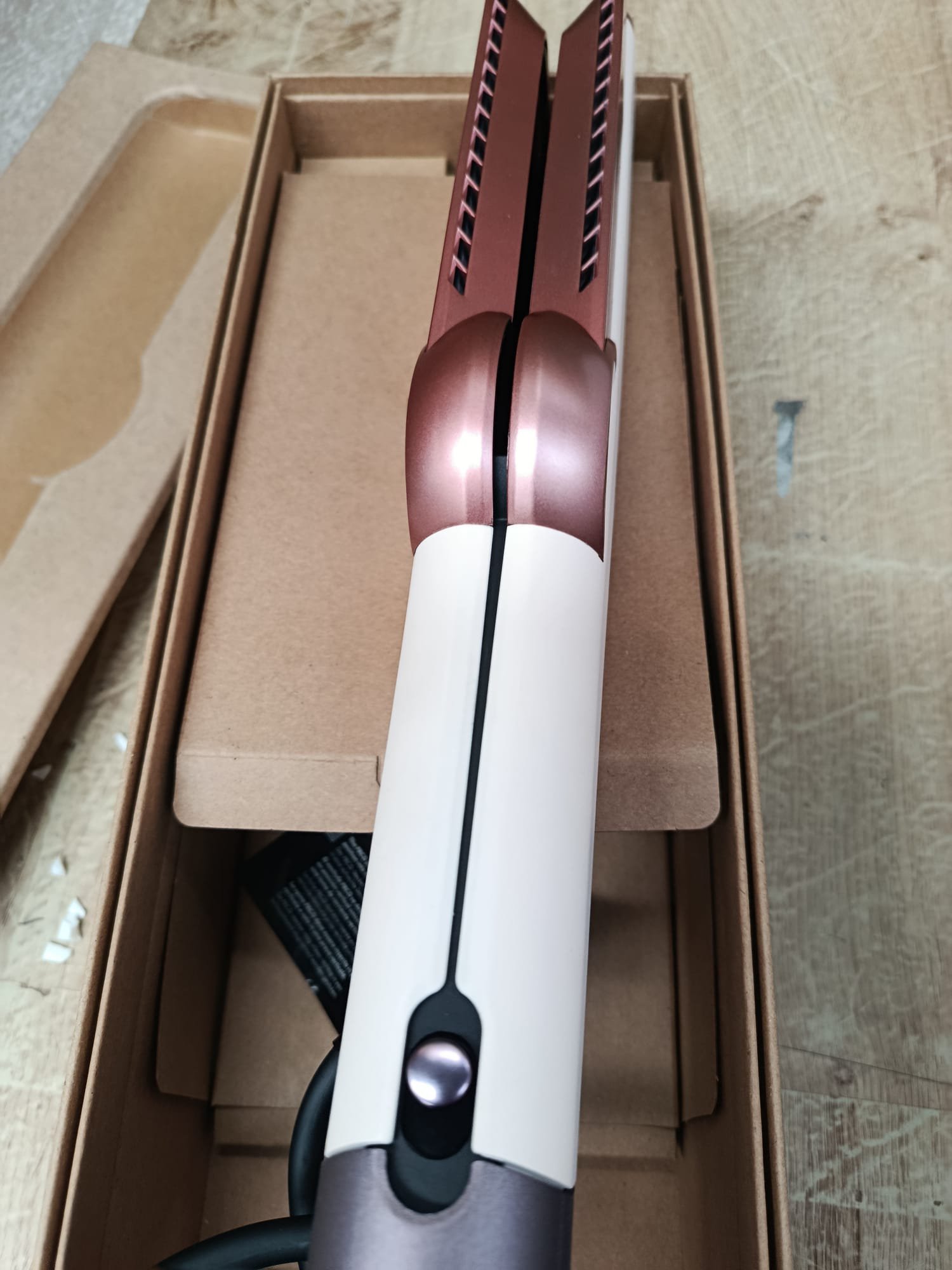 Plancha de Pelo y Moldeador - Airstrait - Dyson - Imagen 5