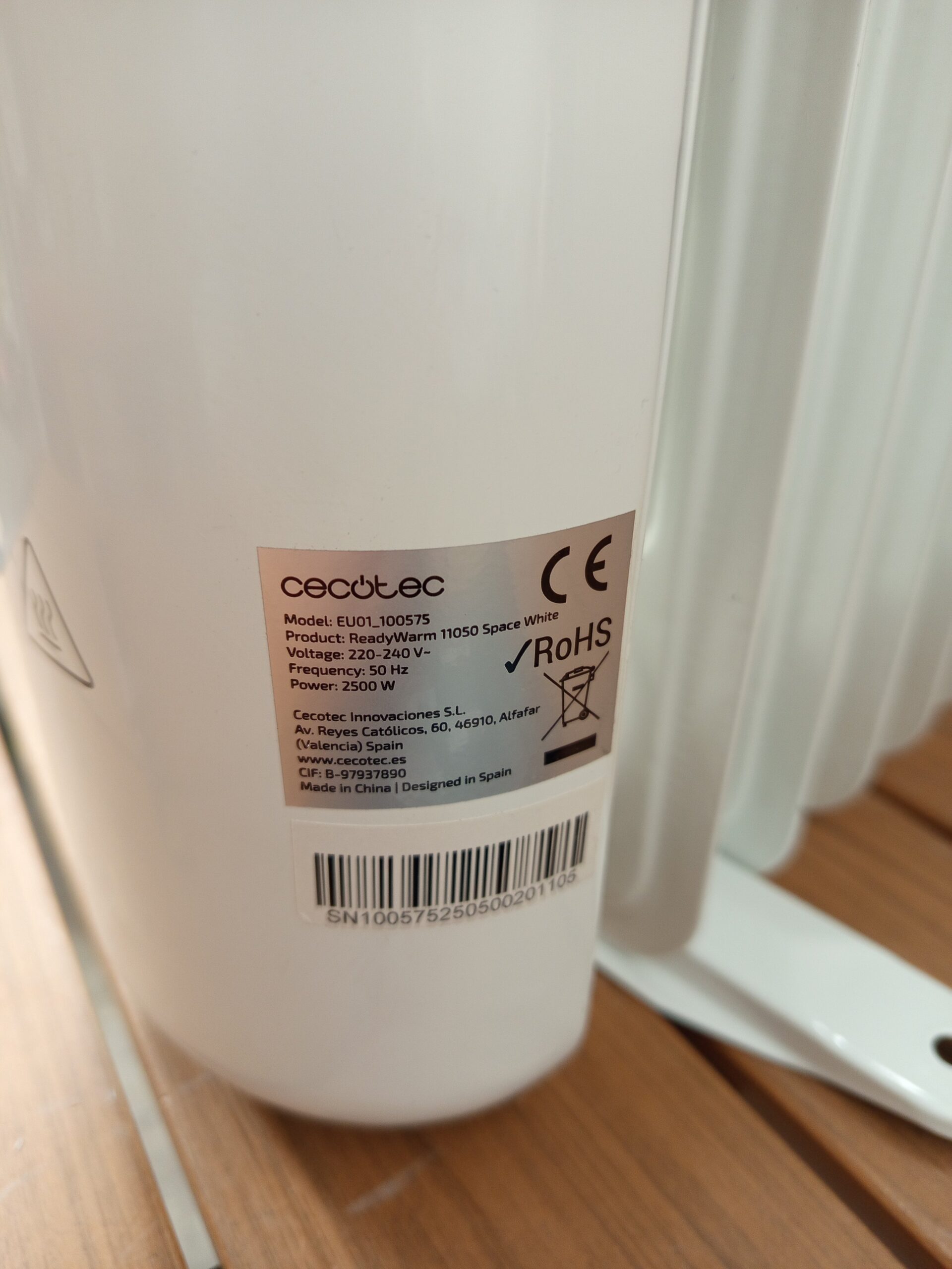 ReadyWarm 11050 Space White. Radiador Eléctrico de Aceite 2500w. - Imagen 6