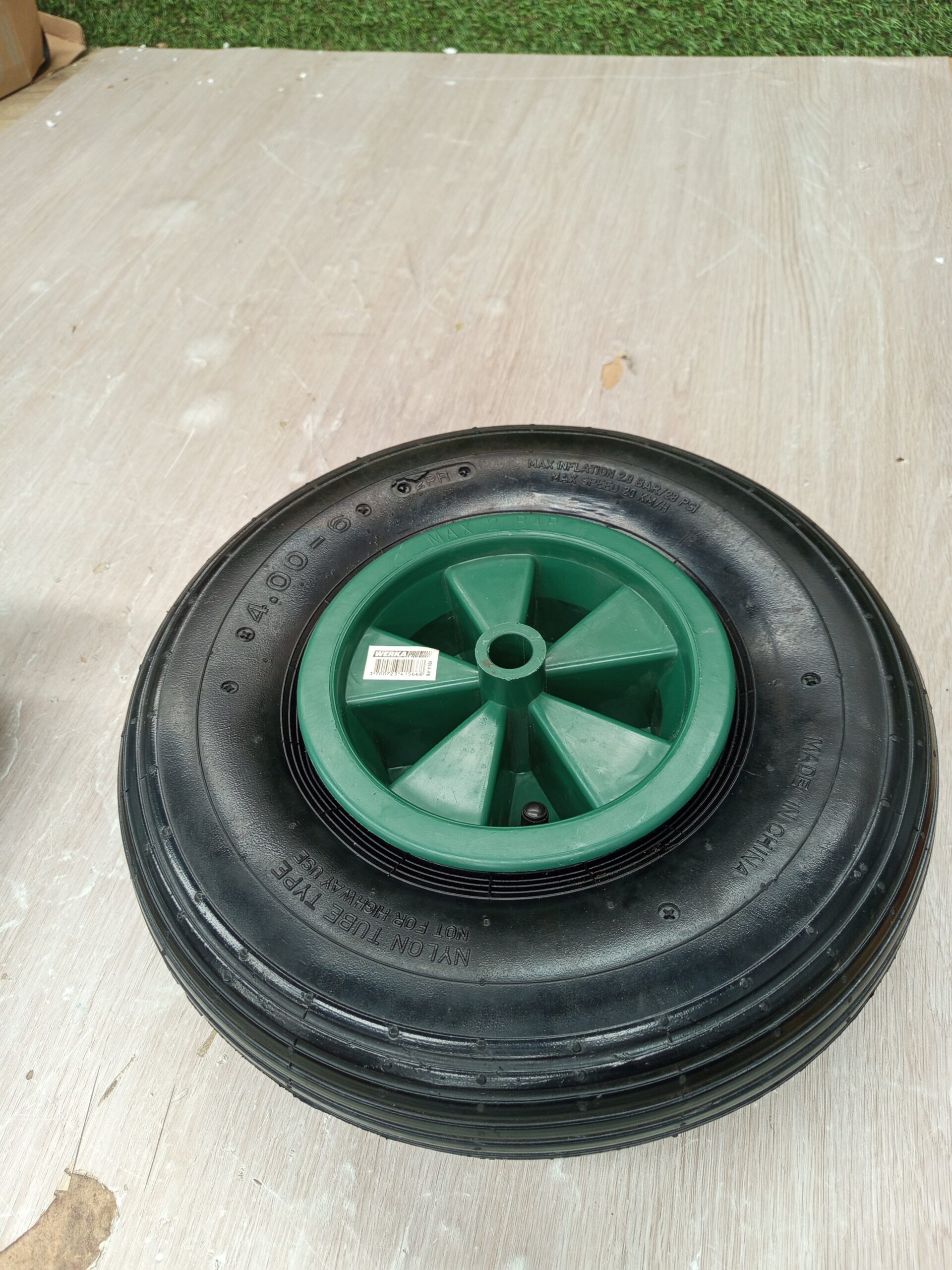 Rueda inflable verde WERKA PRO. - Imagen 4