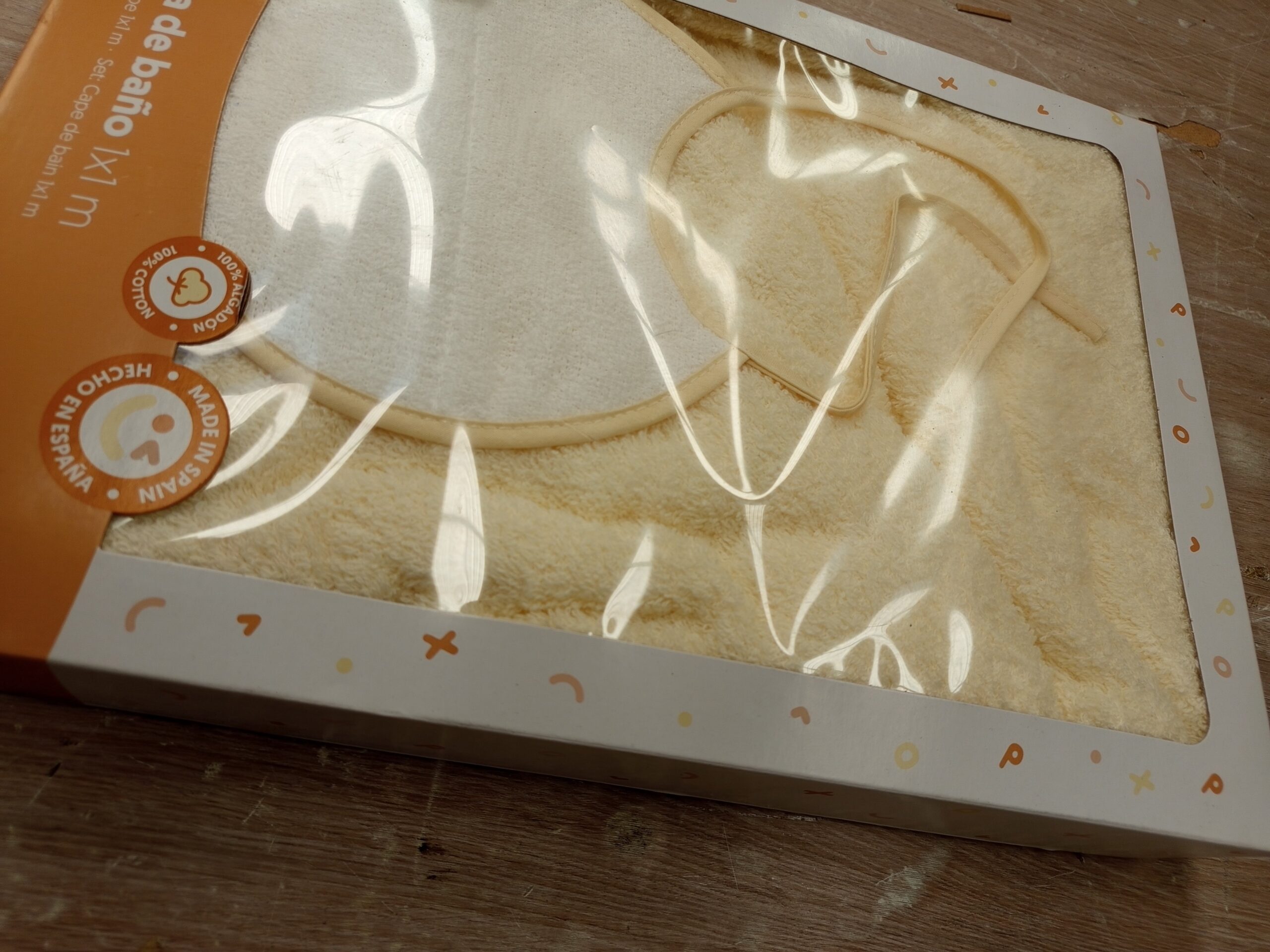 Interbaby - Capa de Baño Bebe Beige - Imagen 3