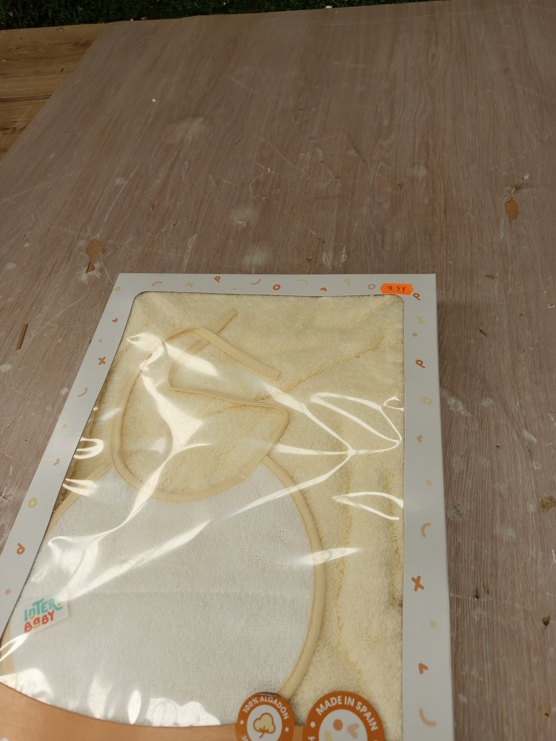 Interbaby - Capa de Baño Bebe Beige - Imagen 4