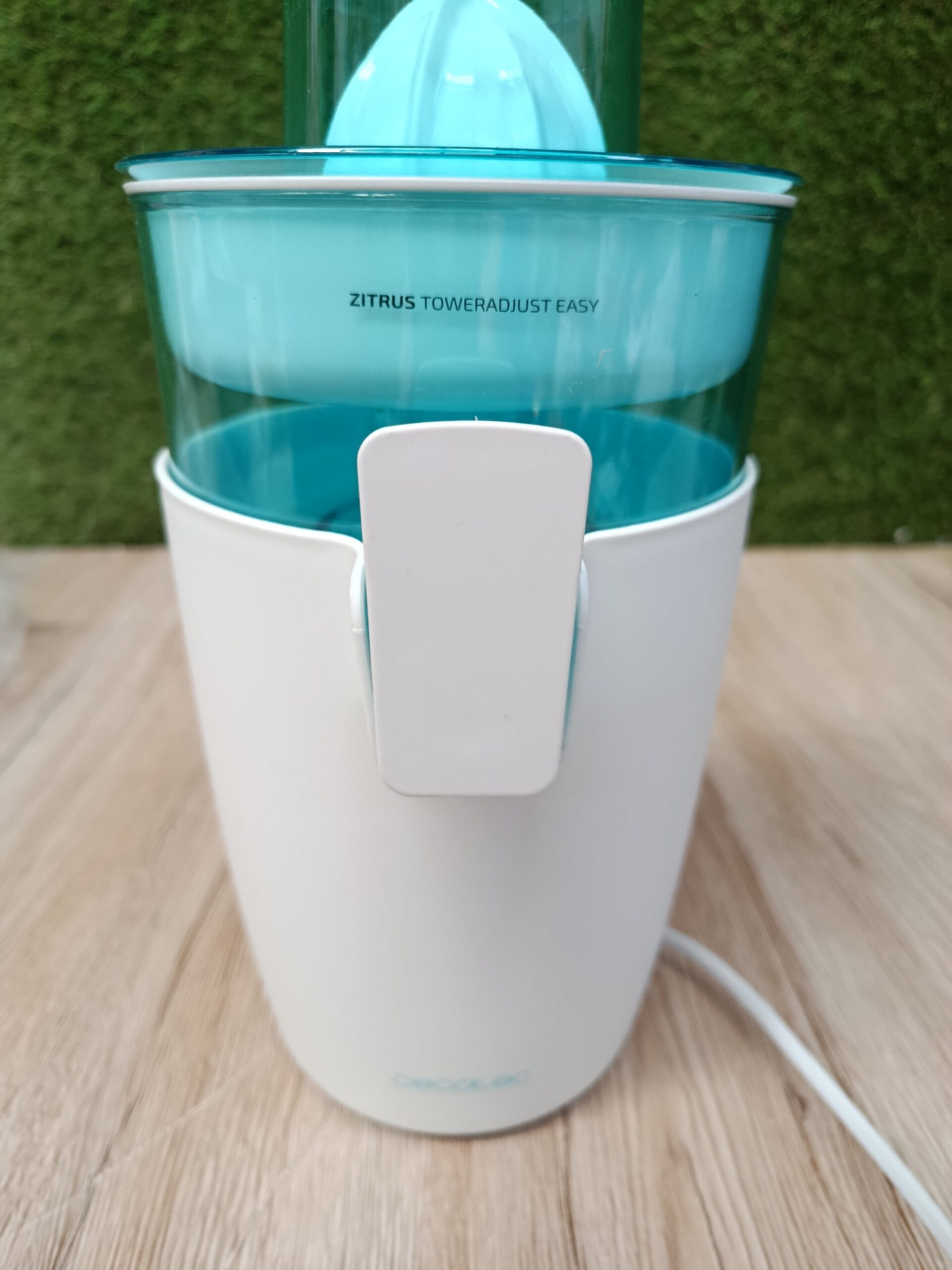 Exprimidor de Naranjas - Easy 800 White - Cecotec - Imagen 7