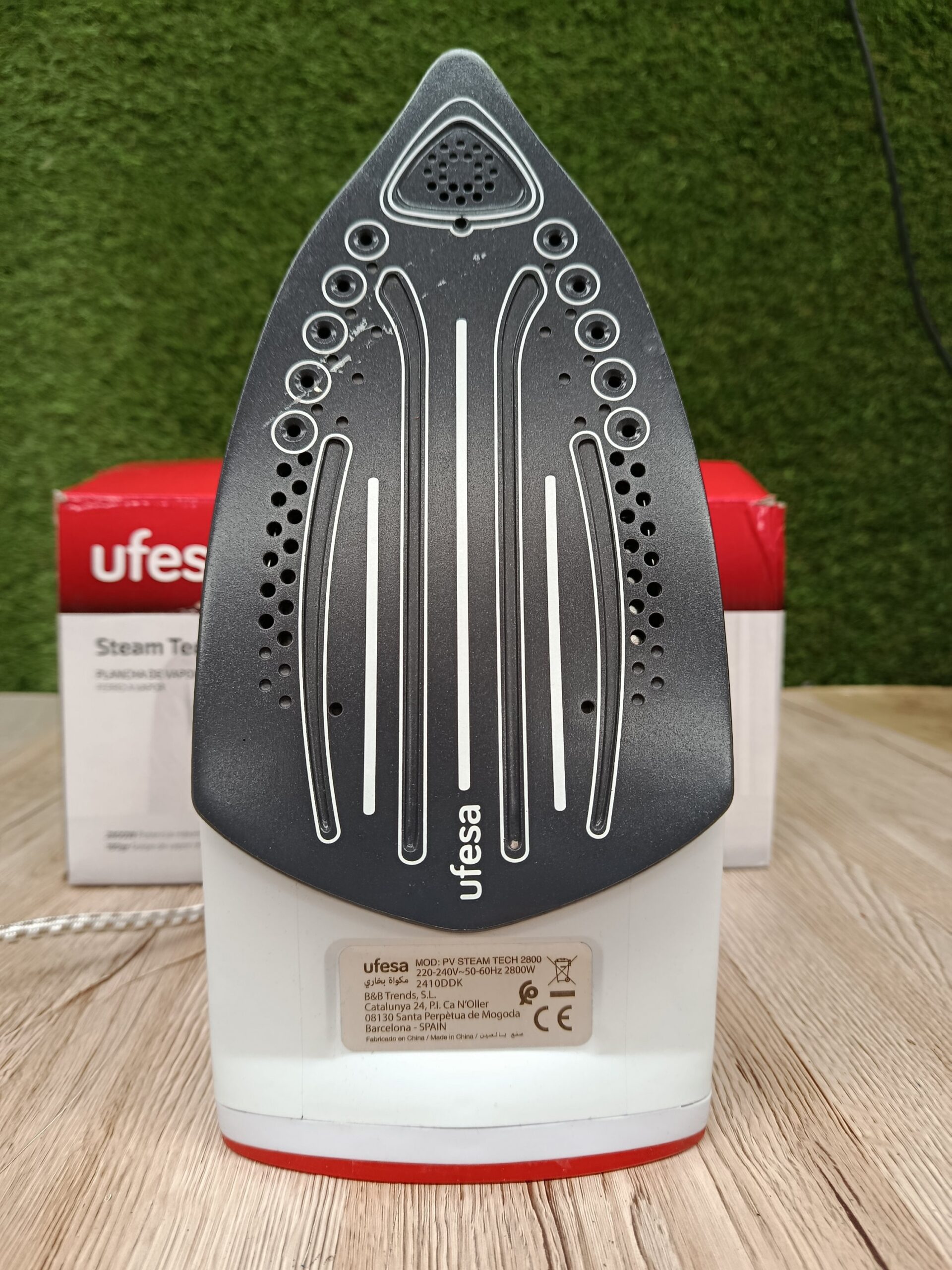 Steam Tech 2800 Plancha Vapor - Blanco / Rojo - Ufesa - Imagen 7