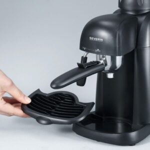 Cafetera espresso a presión con espumador de leche - Negro - SEVERIN