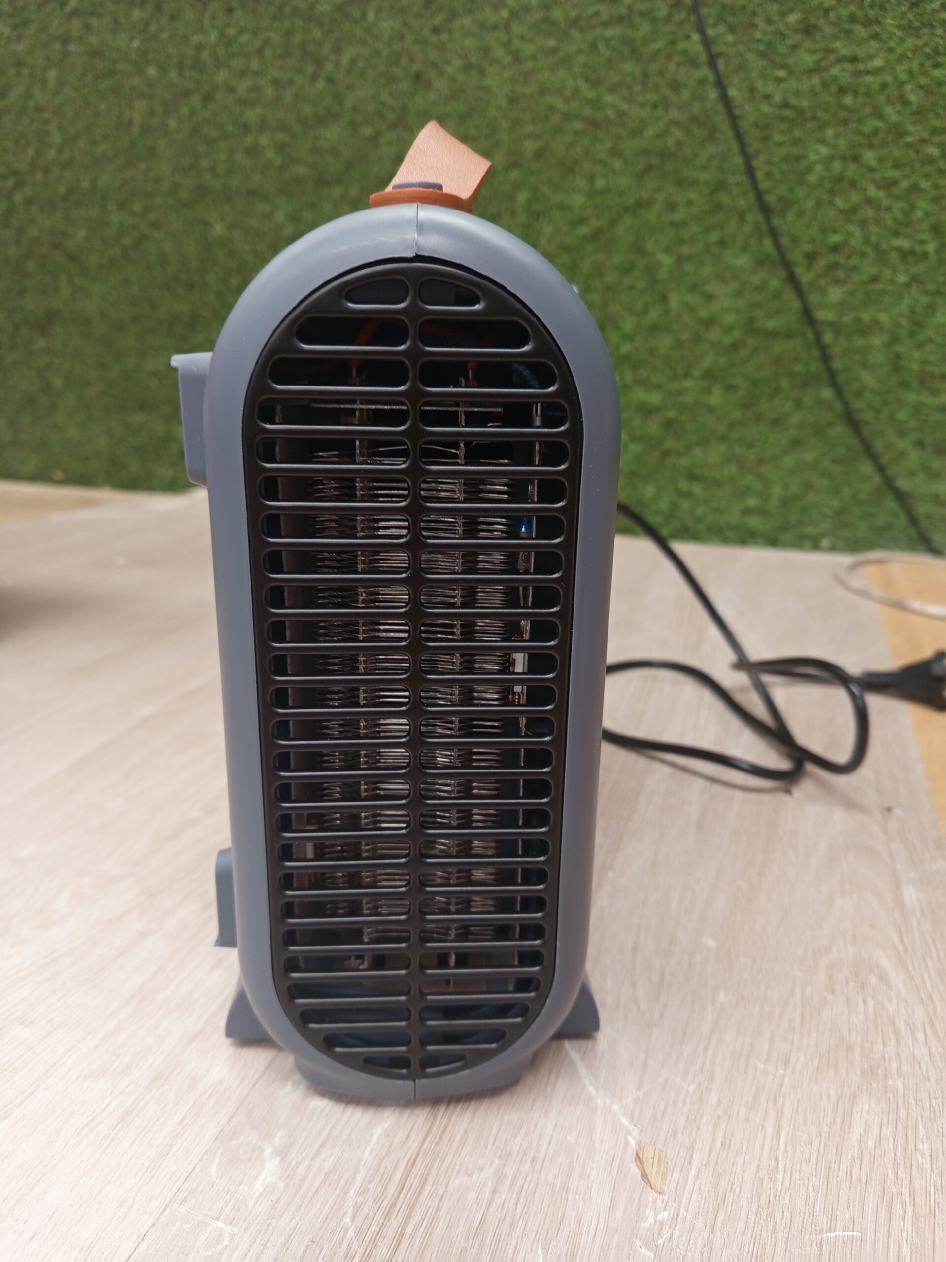 Ufesa Crux Dual Calefactor de 2000W, 3 Niveles de Potencia. - Imagen 6