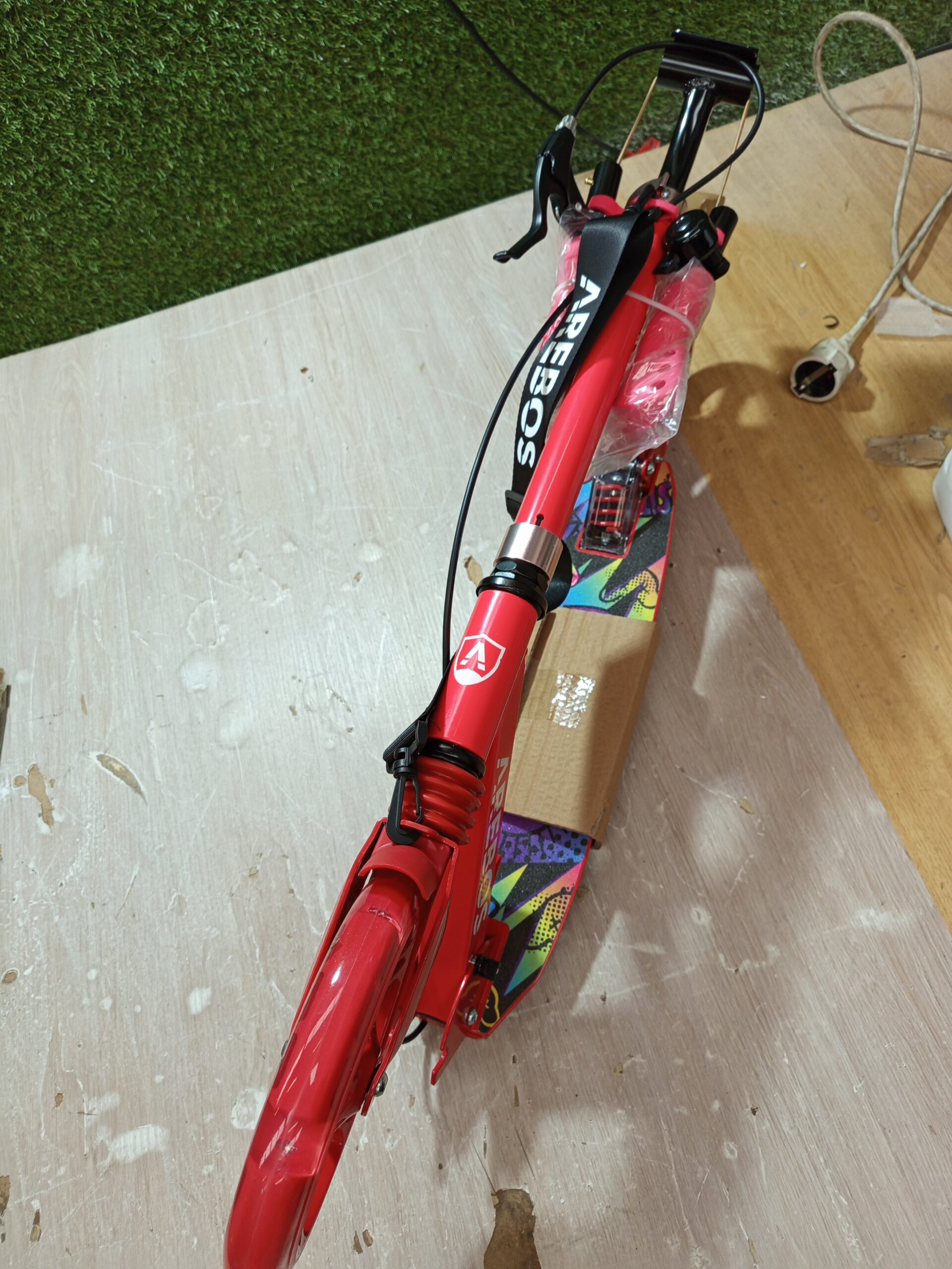 Patinete AREBOS con LED - Imagen 4