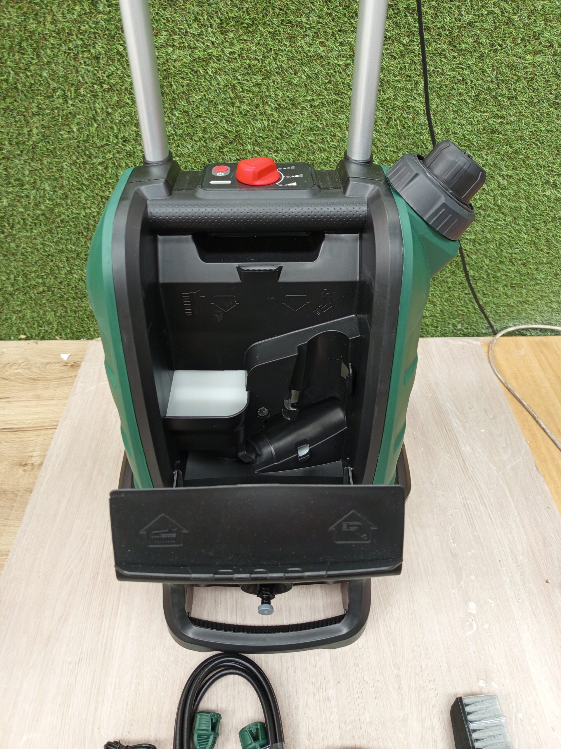 Bosch hidrolimpiadora de exteriores. - Imagen 4