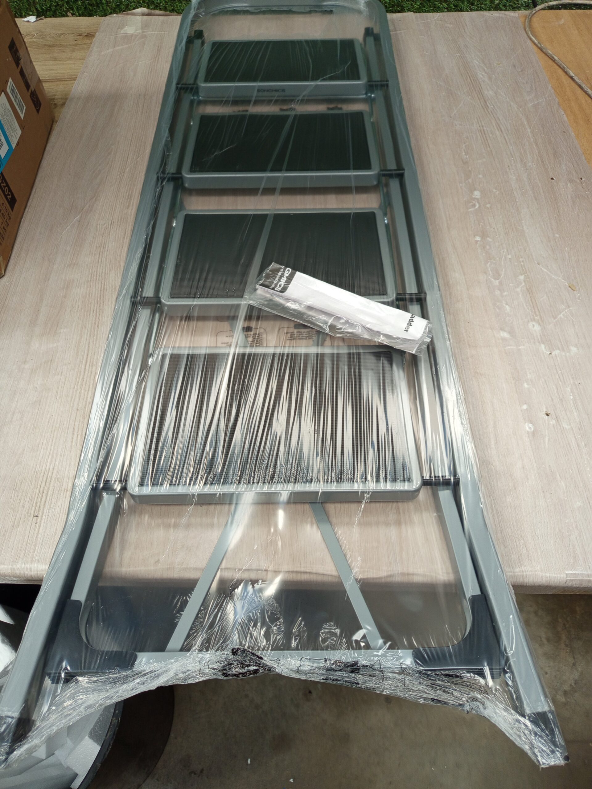 SONGMICS Escalera de Tijera GSL004G01. - Imagen 6