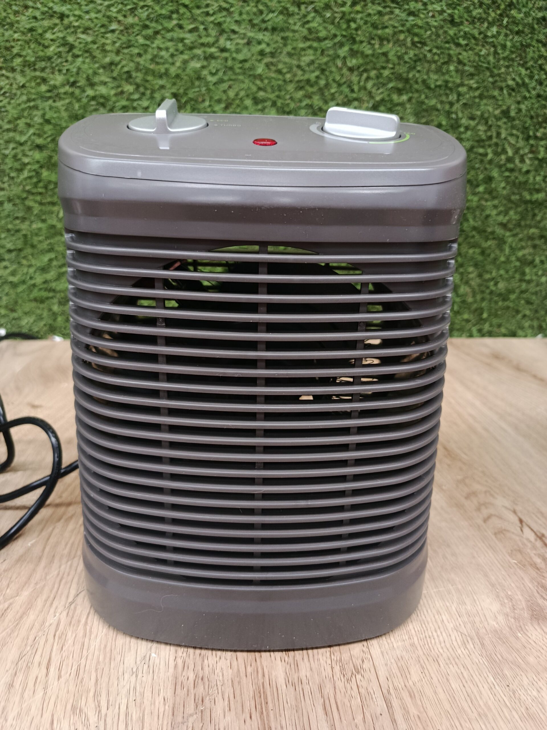 Rowenta Instant Comfort Compact Calefactor 2000W - Imagen 3