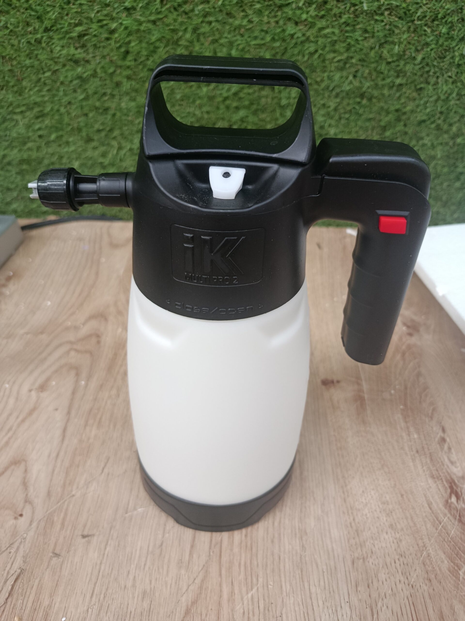 IK Pulverizador a Presión Profesional 1,5L - Imagen 2