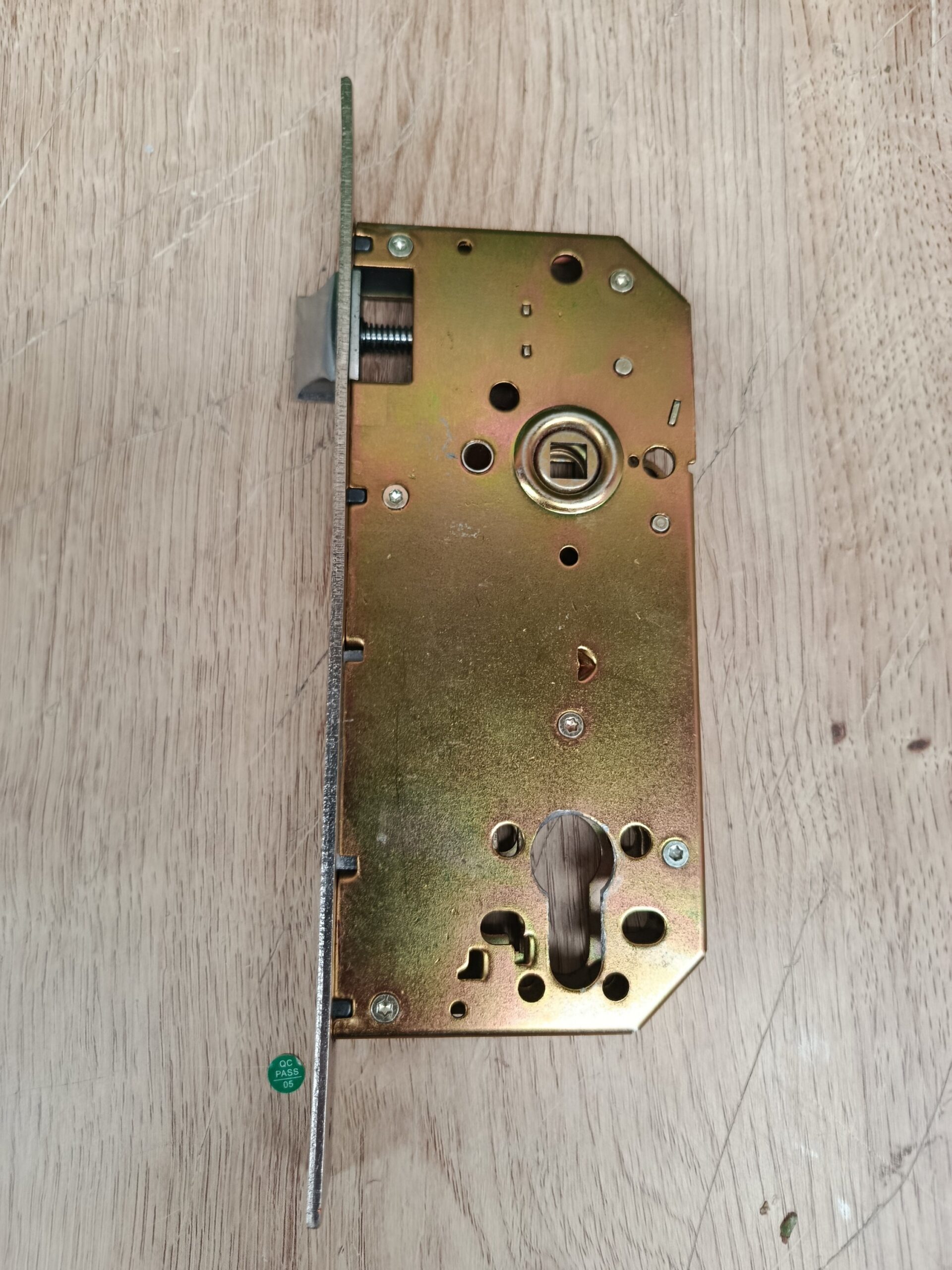 Amig - Cerradura de Embutir con Cilindro de Seguridad y Bocallave - Imagen 4