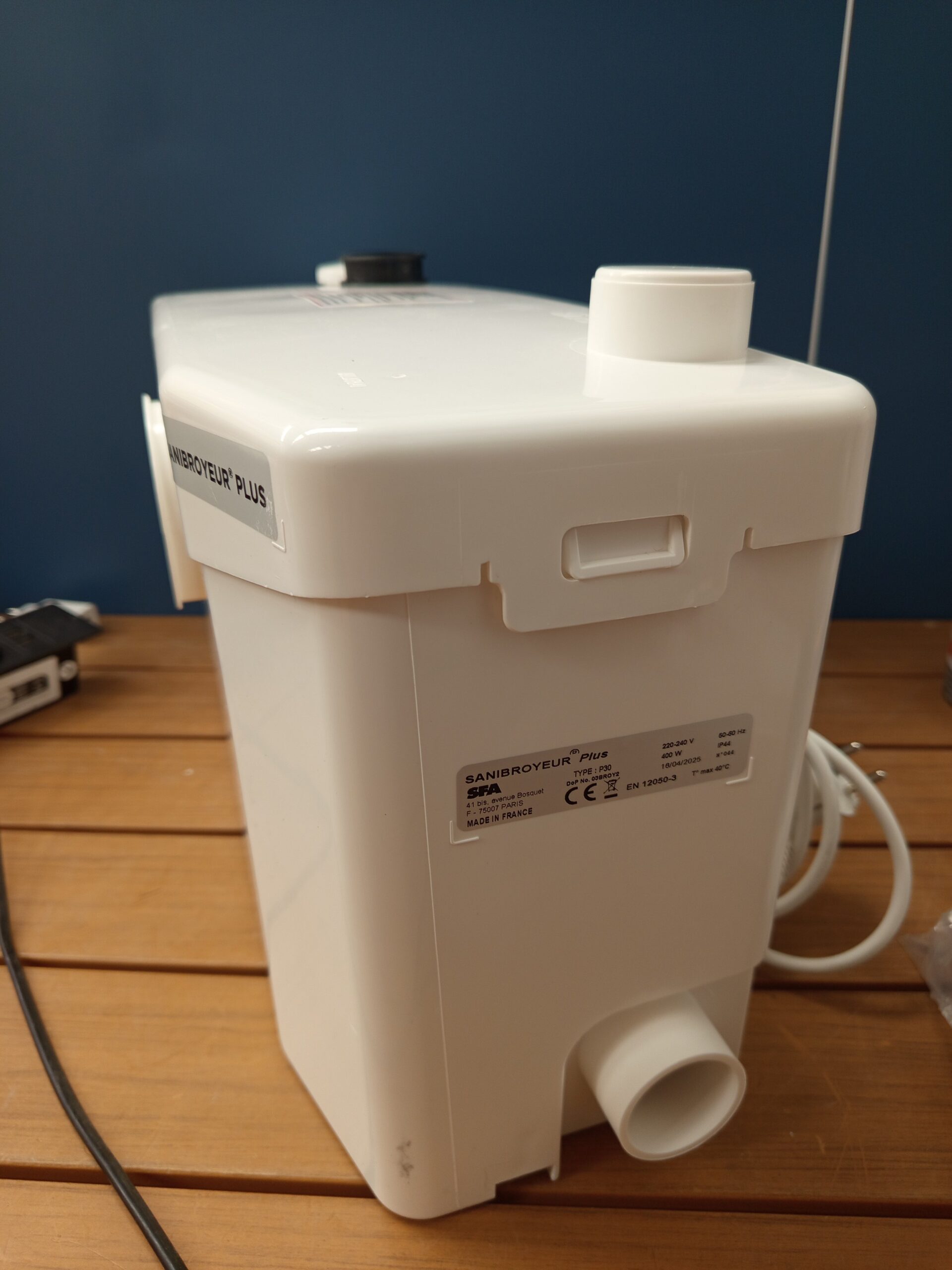 SFA SANI PLUS 0100300 Triturador WC. - Imagen 8