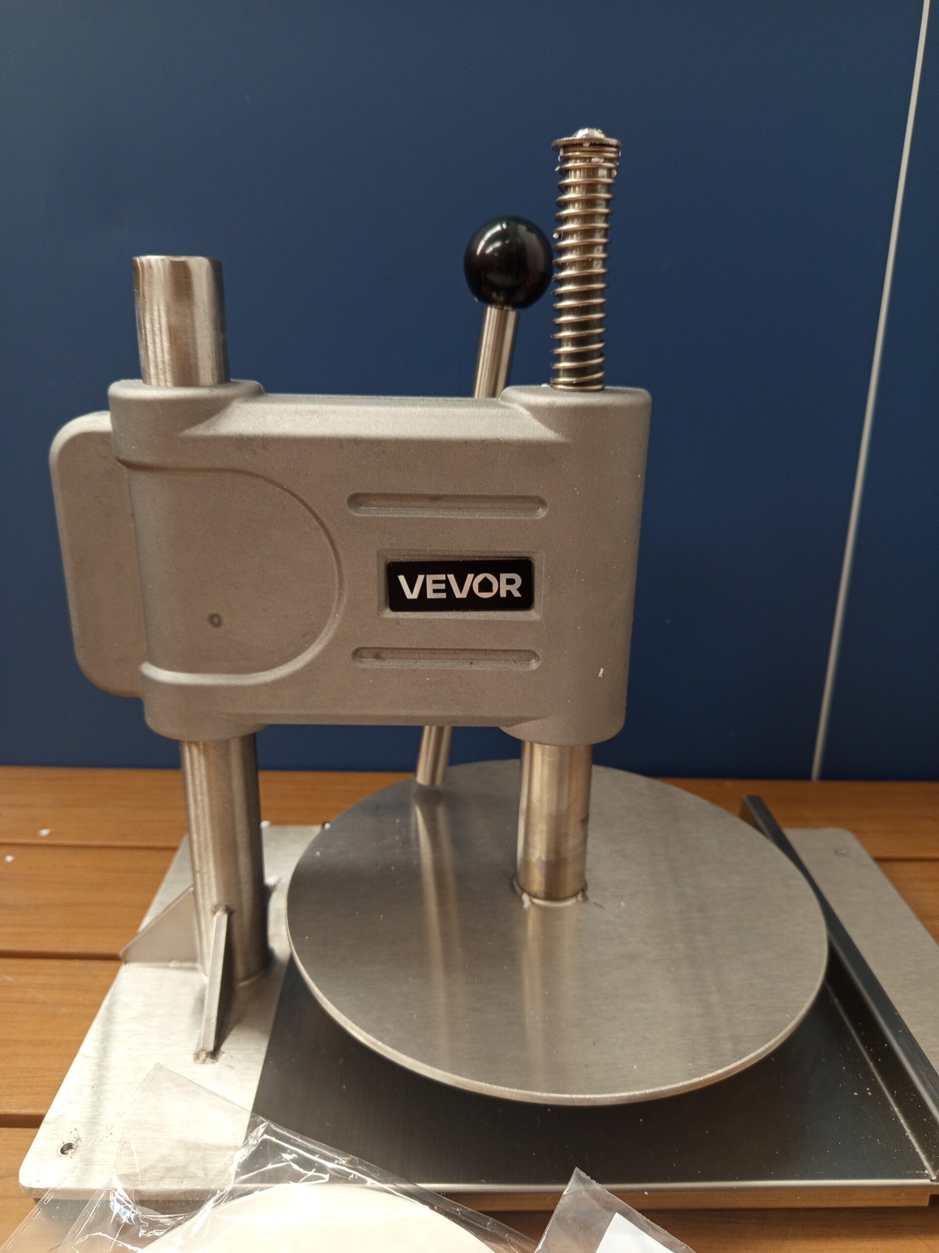 VEVOR Prensa Manual para Masa de Pizza, Placa de 24 cm, - Imagen 6