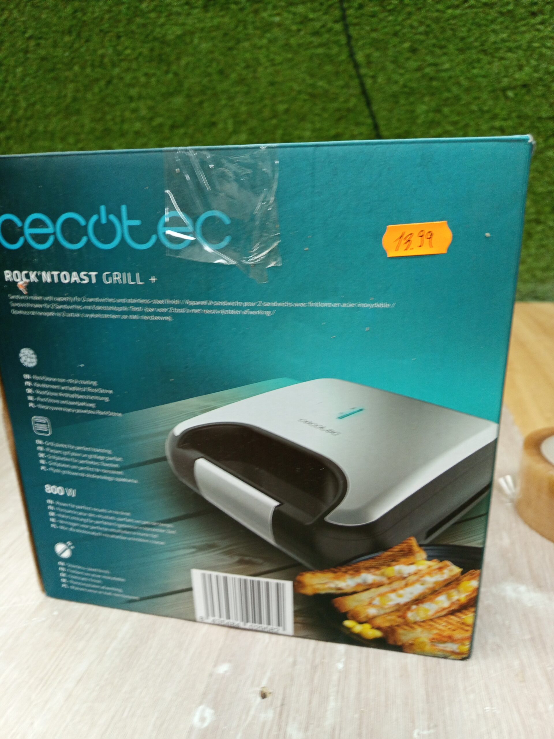 Cecotec Sandwichera Rock'nToast Grill - Imagen 5