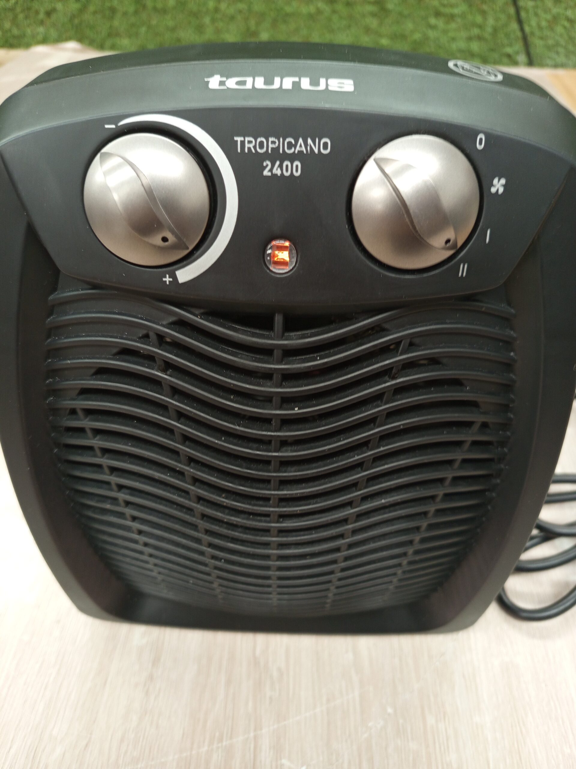 Tropicano 2400 Calefactor, termoventilador Taurus - Imagen 5