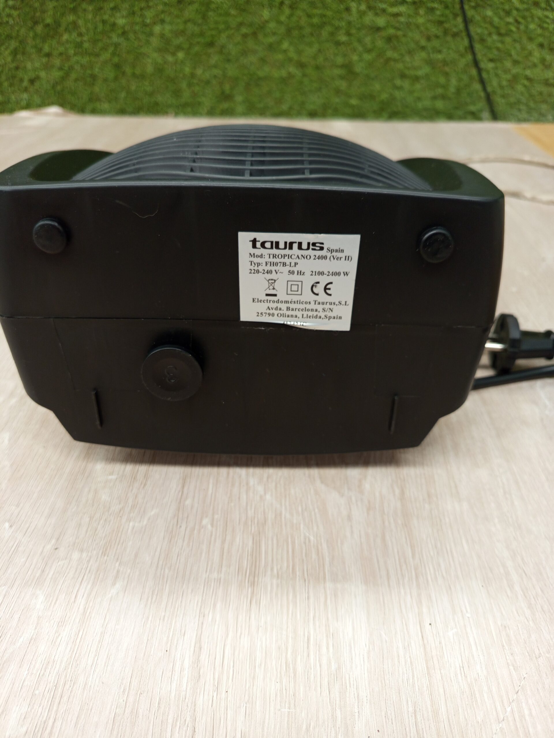 Tropicano 2400 Calefactor, termoventilador Taurus - Imagen 4
