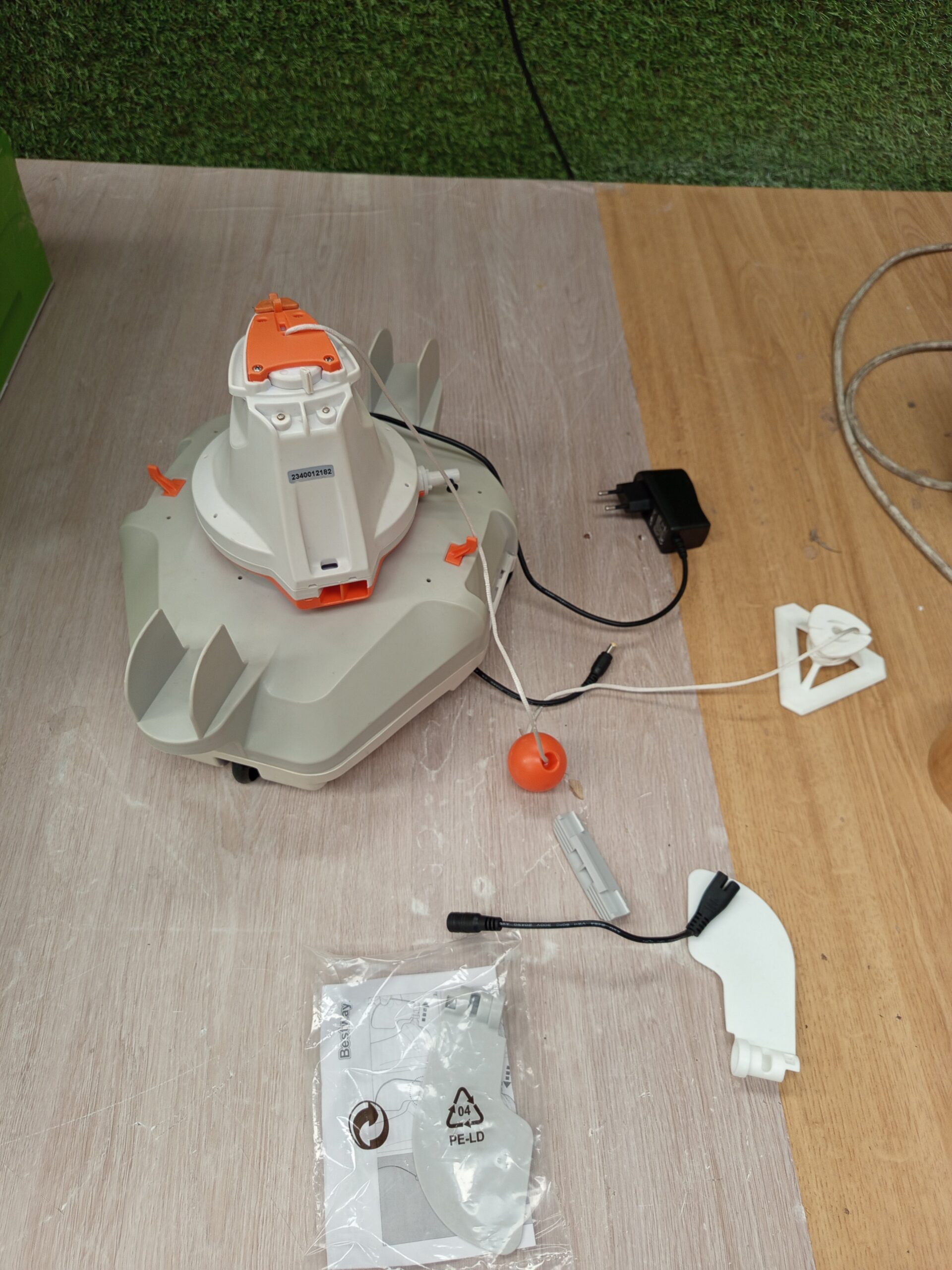 Bestway Robot Limpiafondos Piscinas - Imagen 5