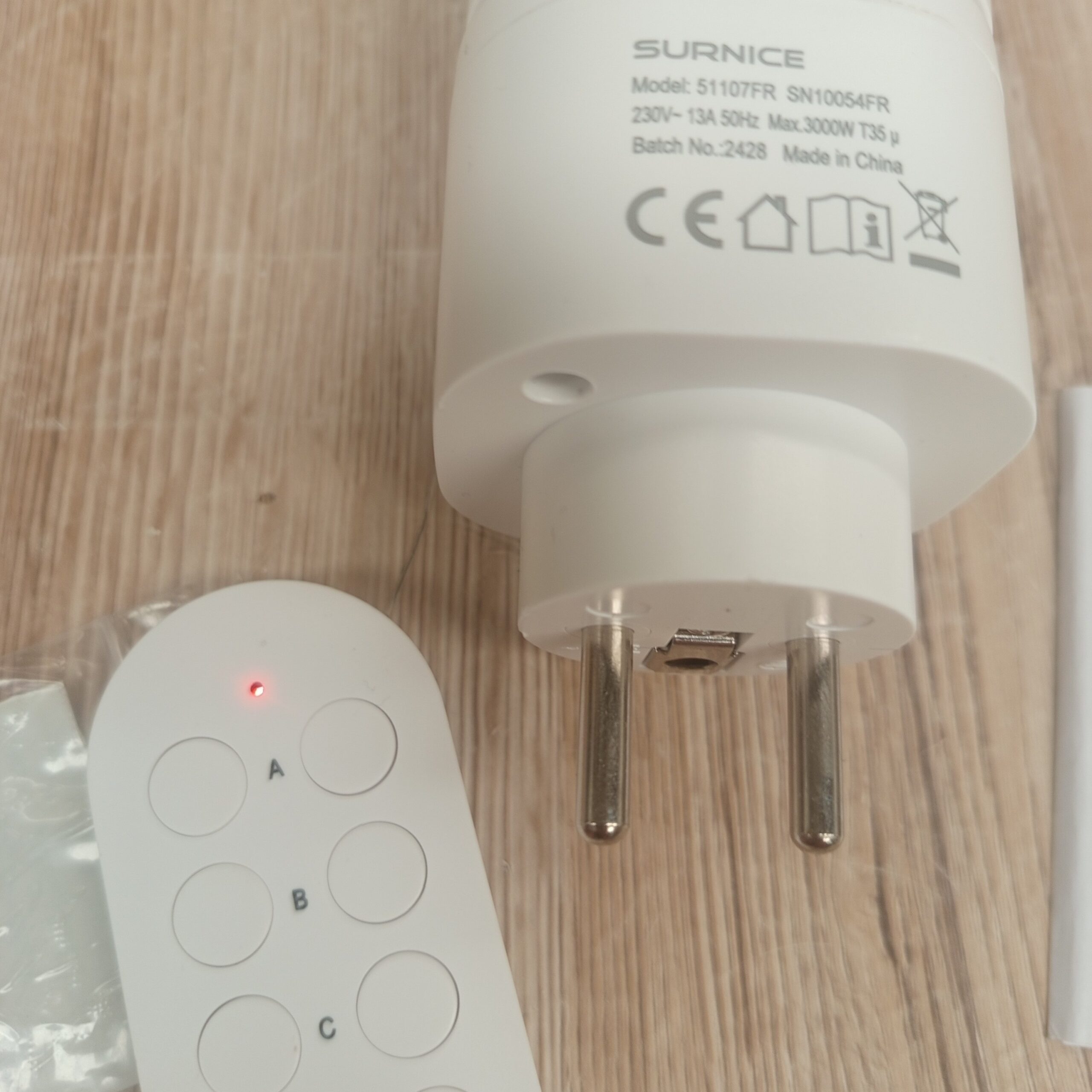 Toma de control remoto inalámbrico - SURNICE. - Imagen 6