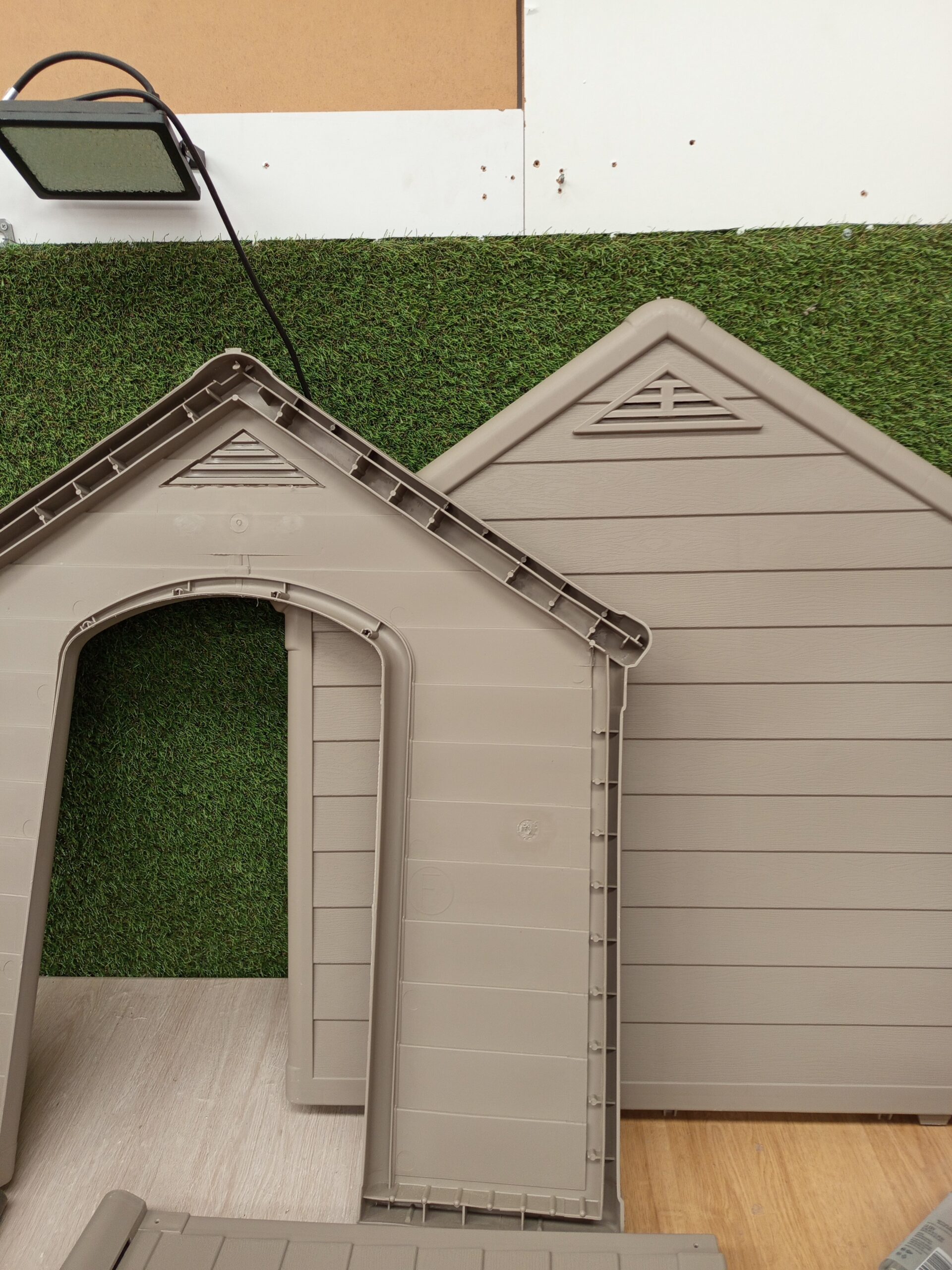 Curver – Caseta de Perro Exterior de Resina - Imagen 6
